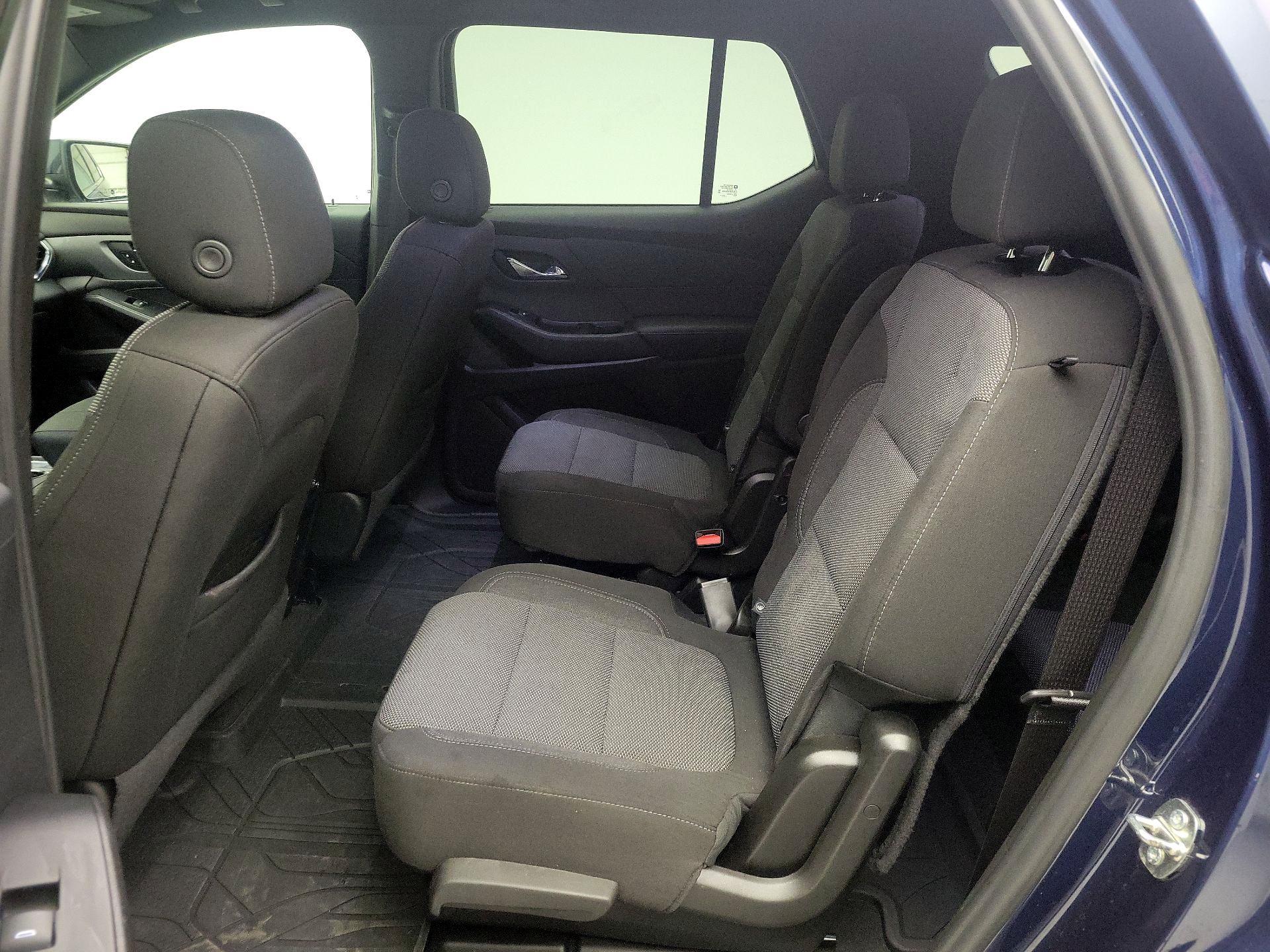 Thumbnail: 2023 Chevrolet Traverse - 19