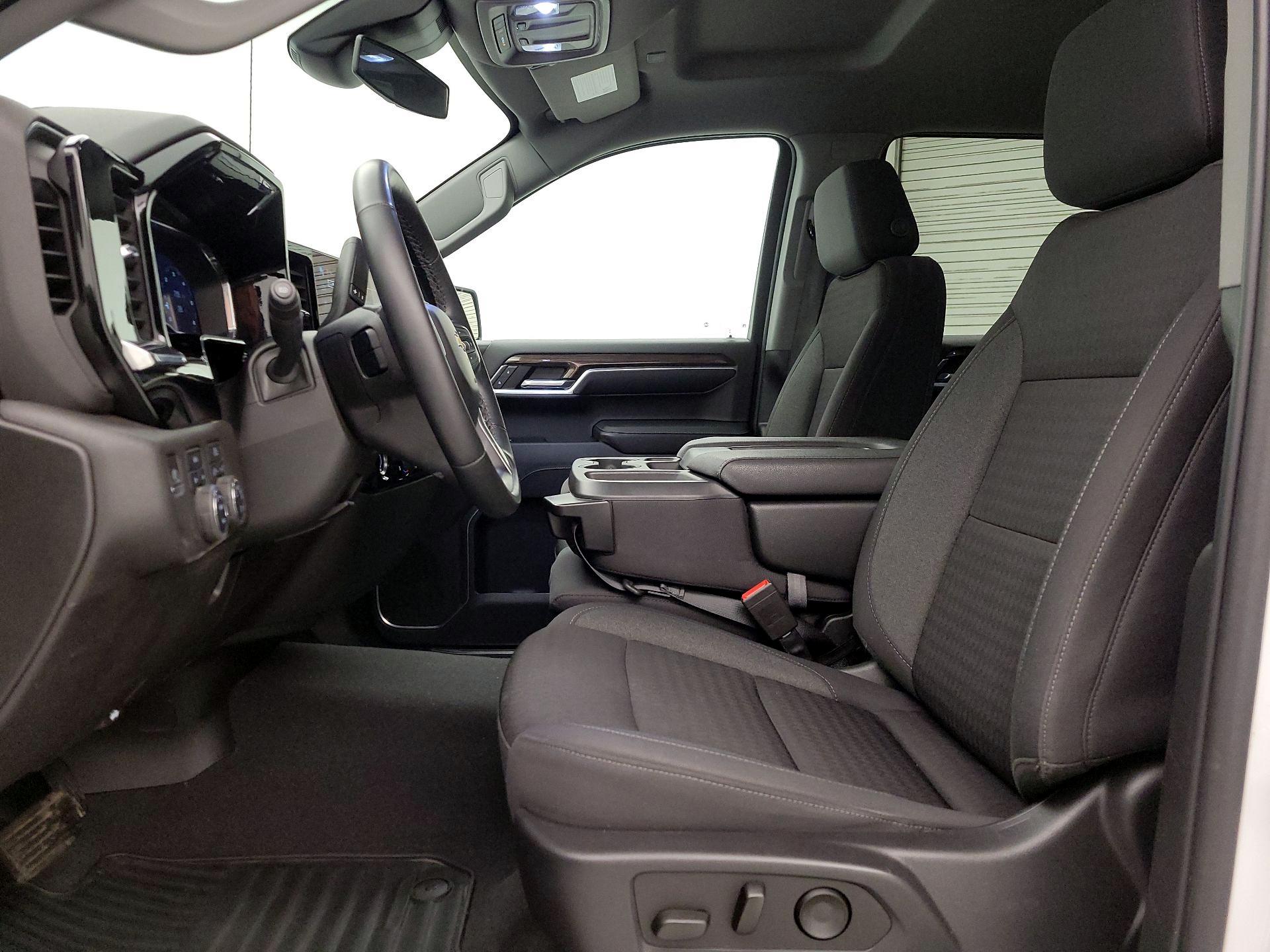 Thumbnail: 2023 Chevrolet Silverado 1500 - 11