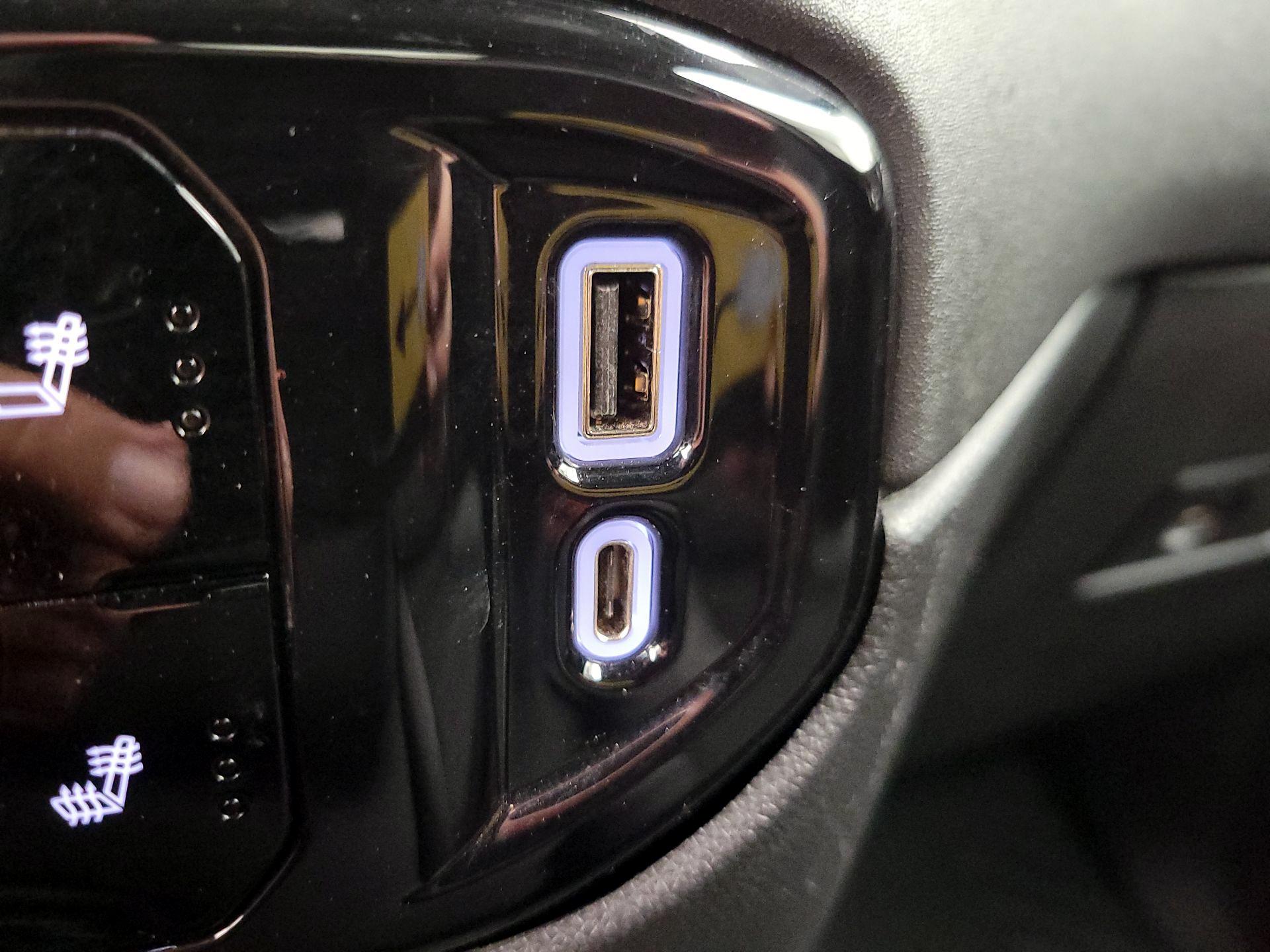 Thumbnail: 2023 Chevrolet Silverado 1500 - 18