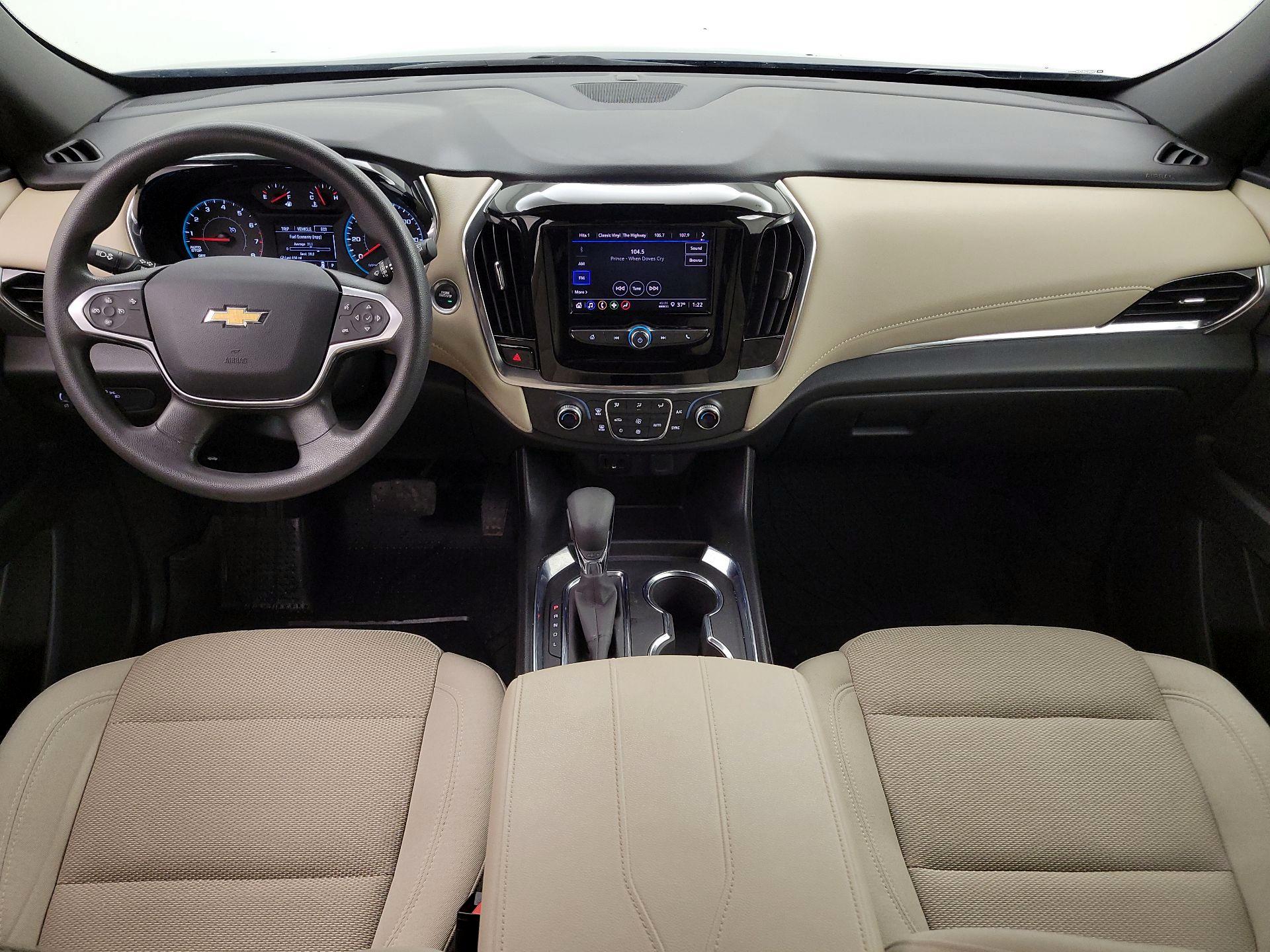 Thumbnail: 2023 Chevrolet Traverse - 9