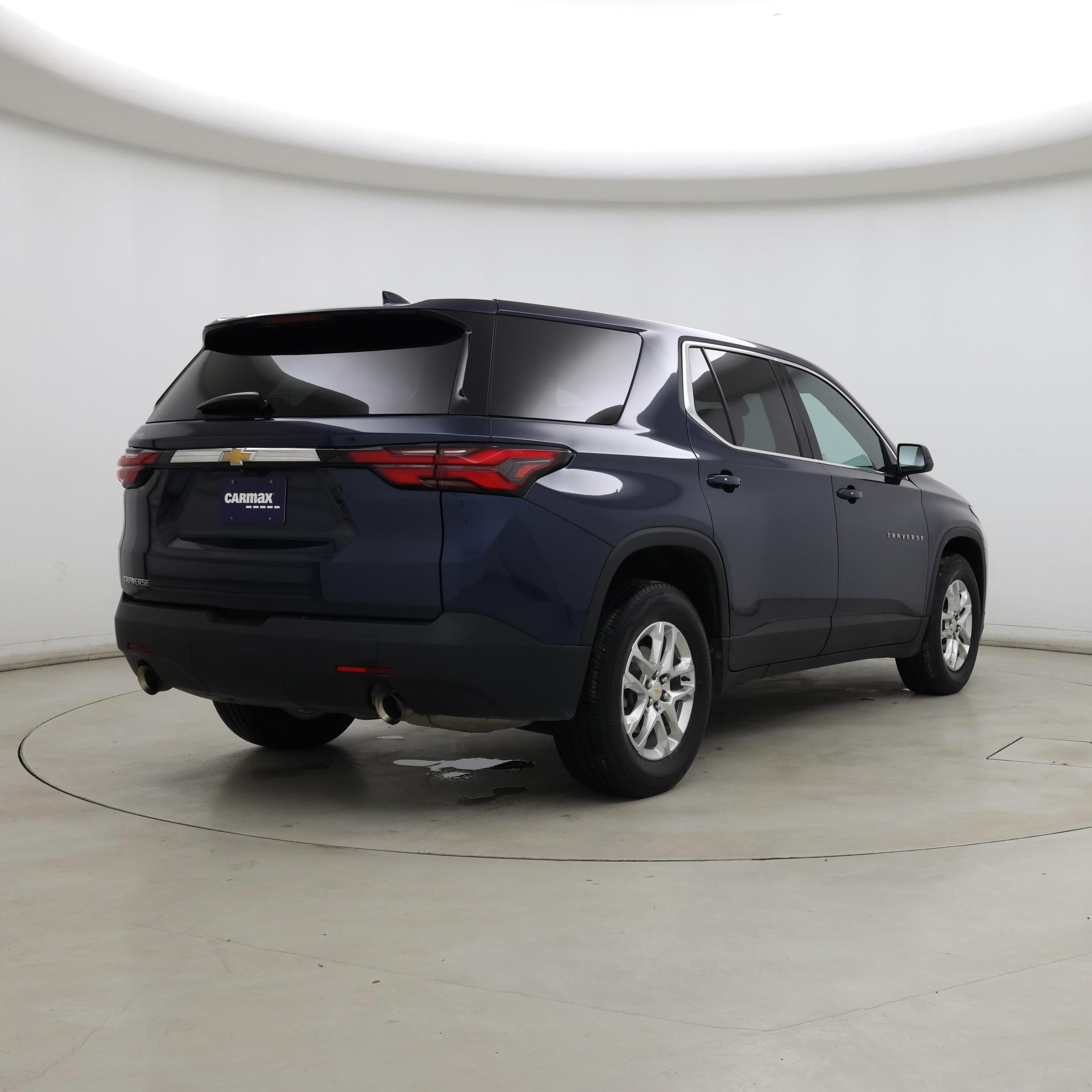 Thumbnail: 2023 Chevrolet Traverse - 8