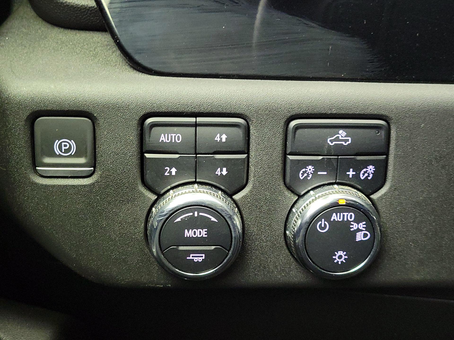 Thumbnail: 2023 GMC Sierra 1500 - 13