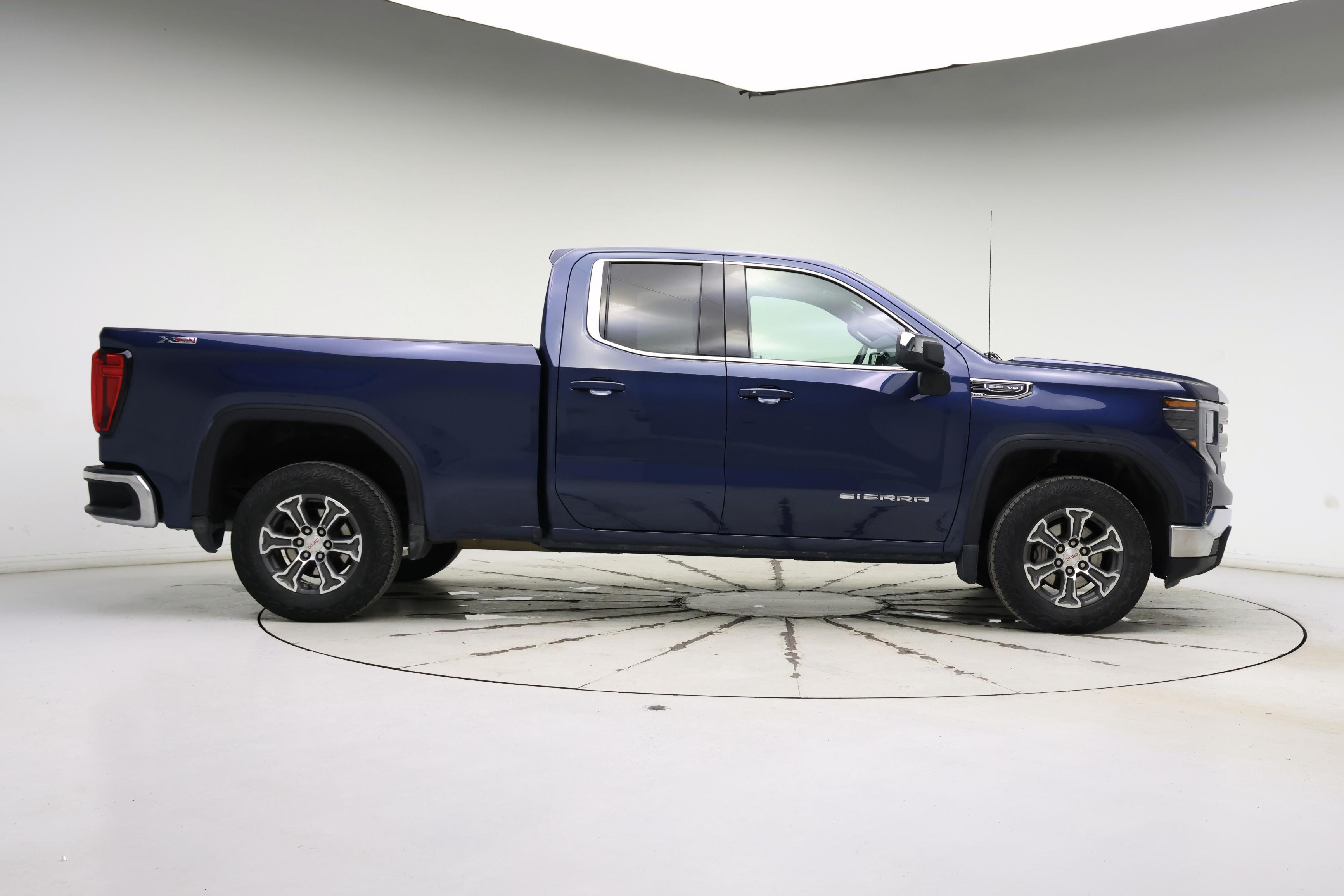 Thumbnail: 2023 GMC Sierra 1500 - 7