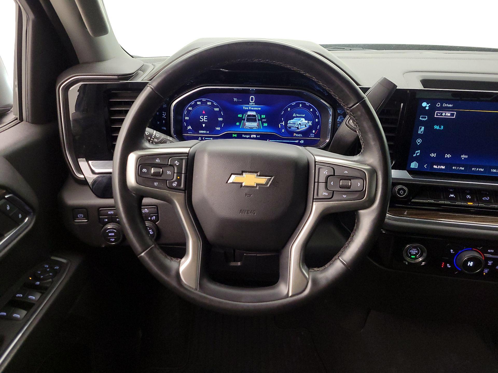 Thumbnail: 2023 Chevrolet Silverado 1500 - 10