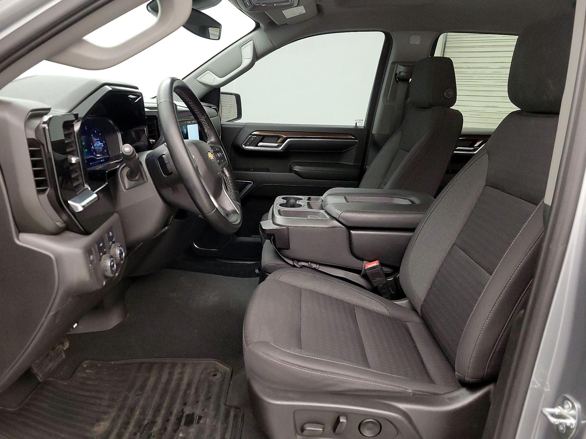 Thumbnail: 2023 Chevrolet Silverado 1500 - 11