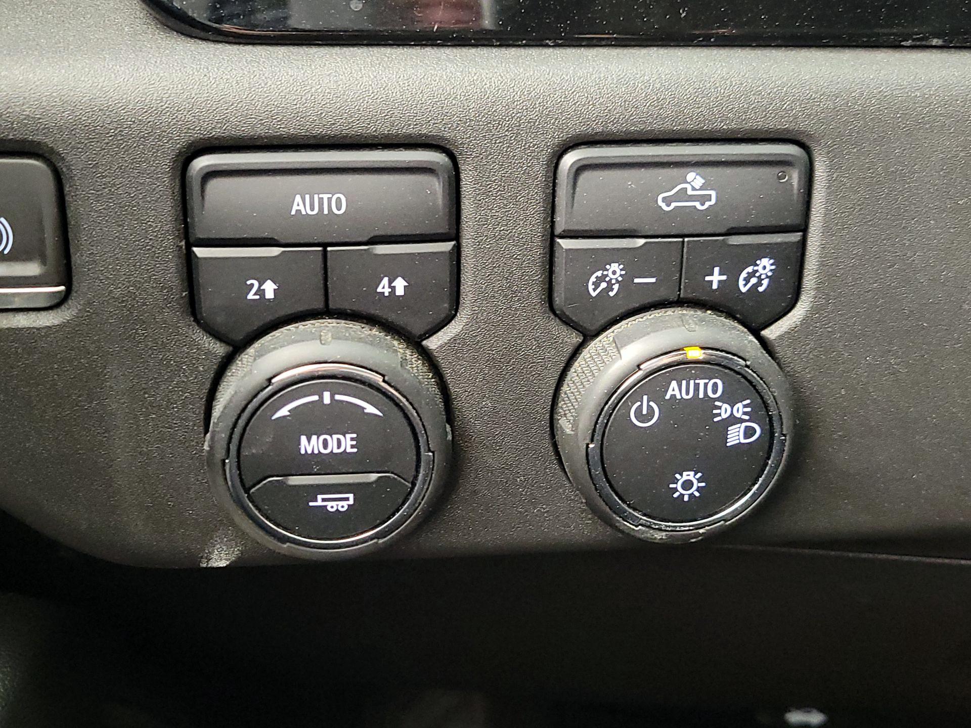 Thumbnail: 2023 Chevrolet Silverado 1500 - 13