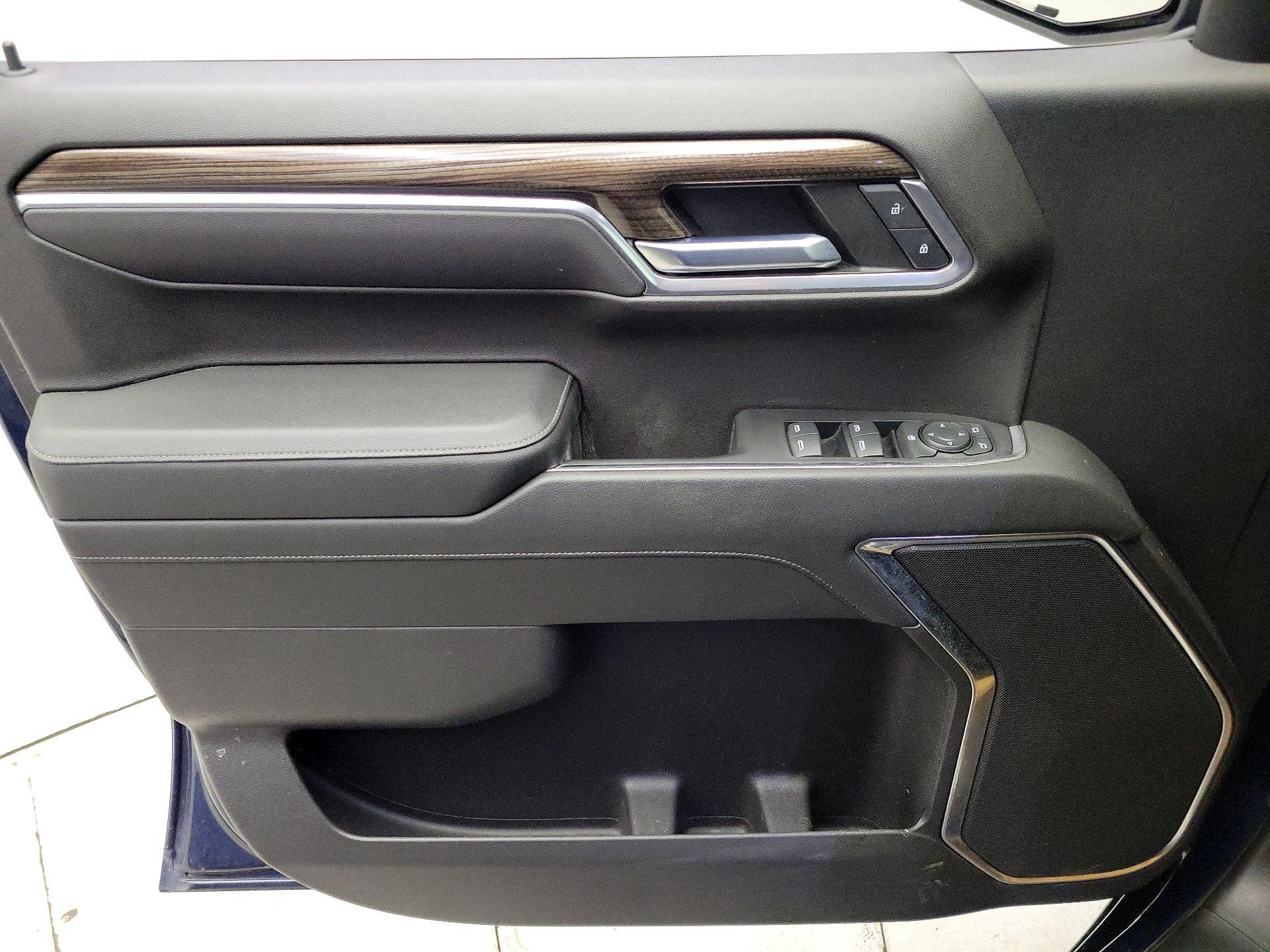 Thumbnail: 2022 Chevrolet Silverado 1500 - 12