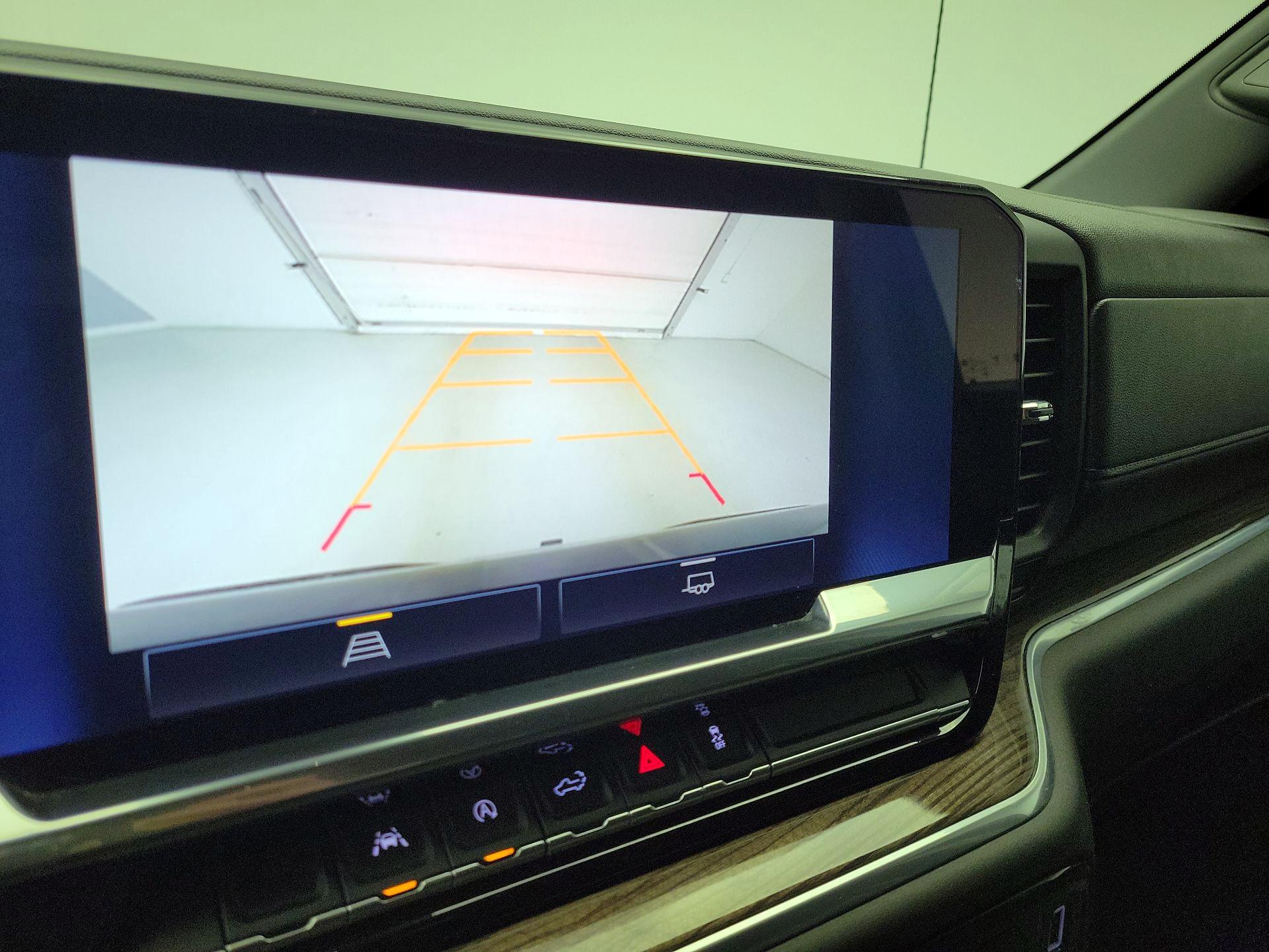 Thumbnail: 2022 Chevrolet Silverado 1500 - 14