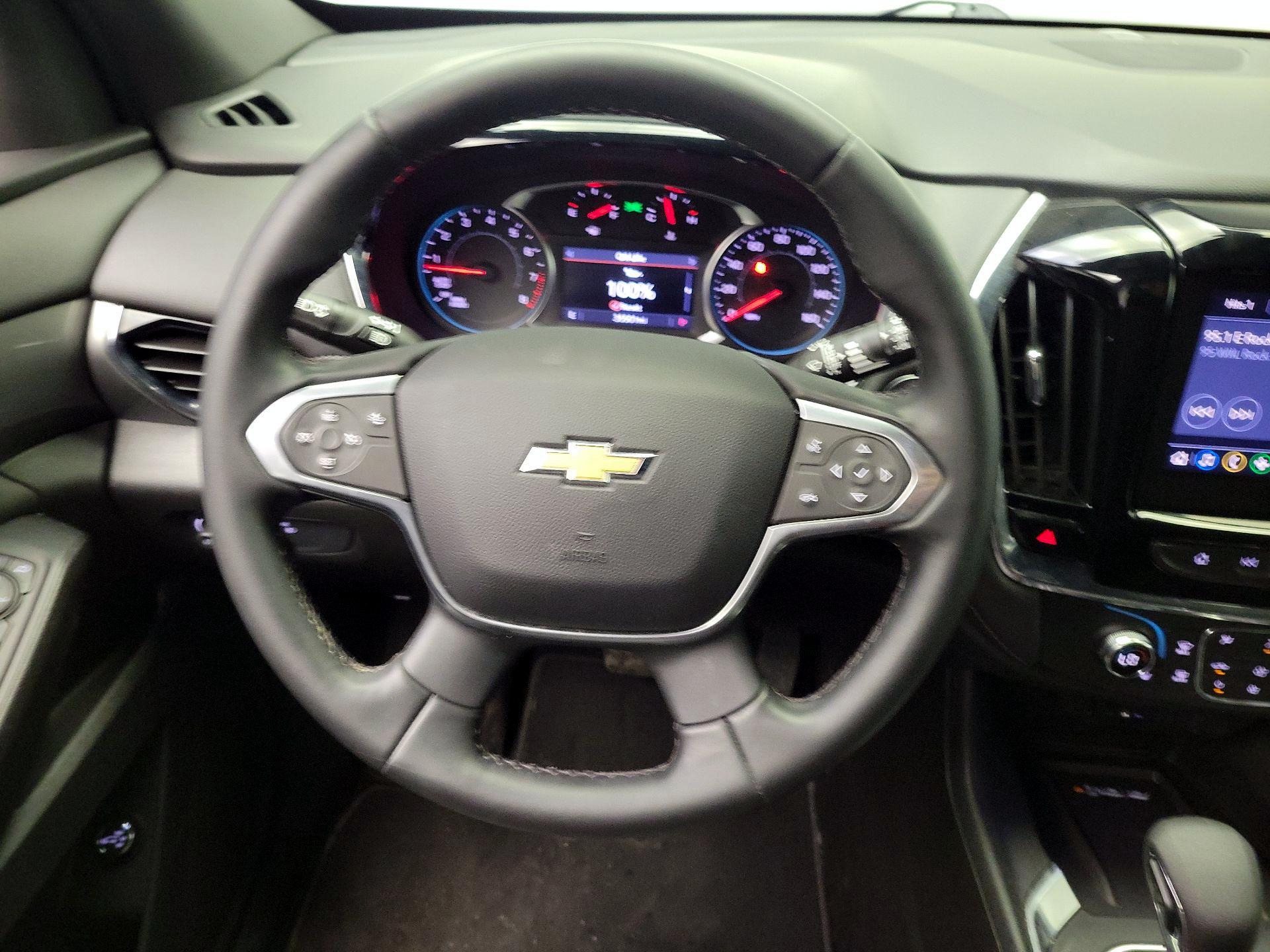 Thumbnail: 2023 Chevrolet Traverse - 10