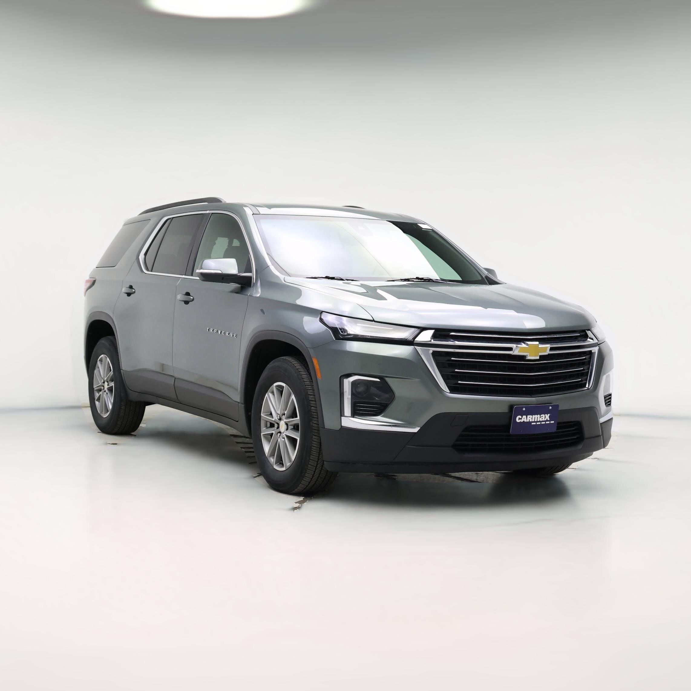 Thumbnail: 2023 Chevrolet Traverse - 1