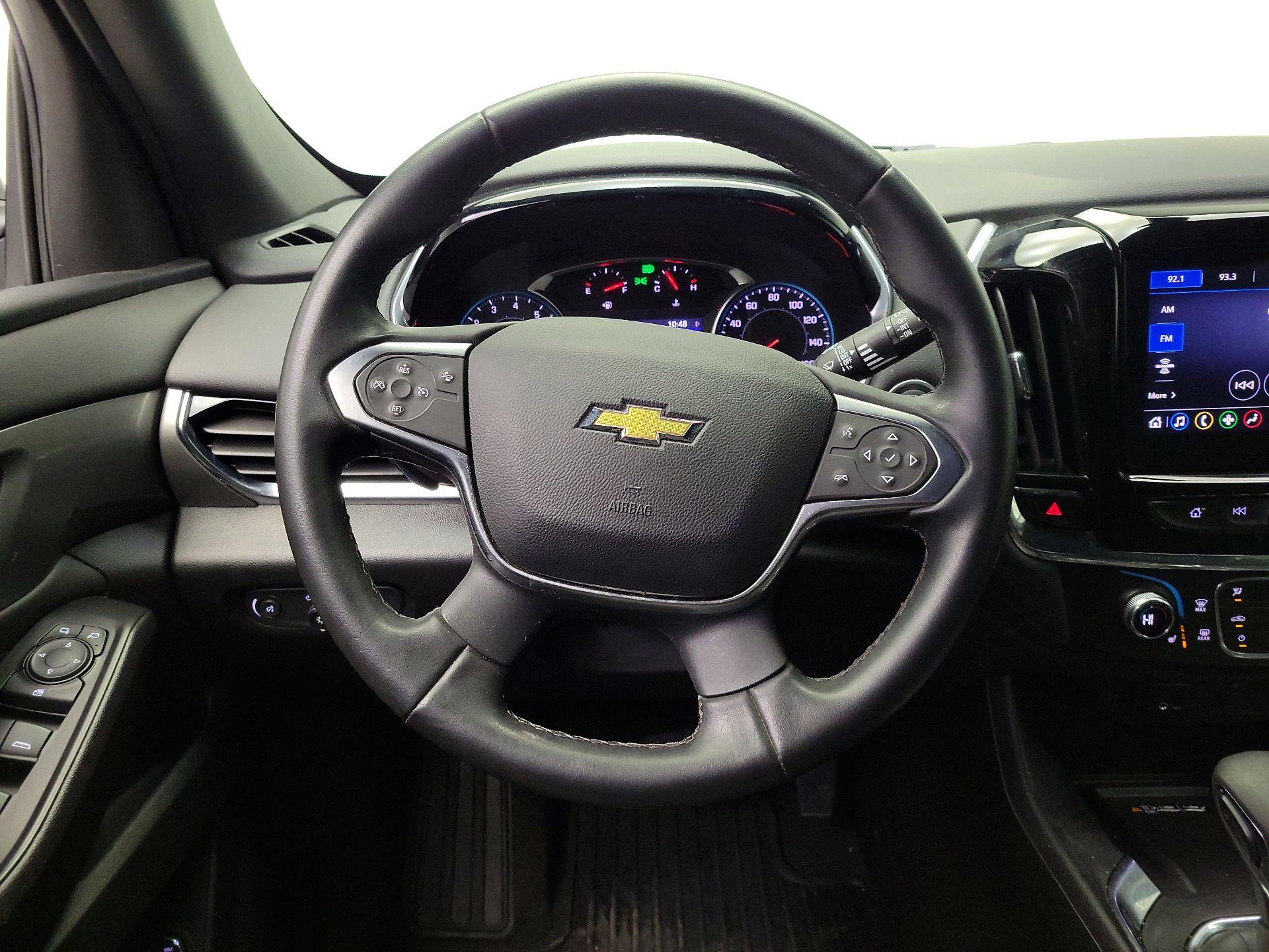 Thumbnail: 2023 Chevrolet Traverse - 10