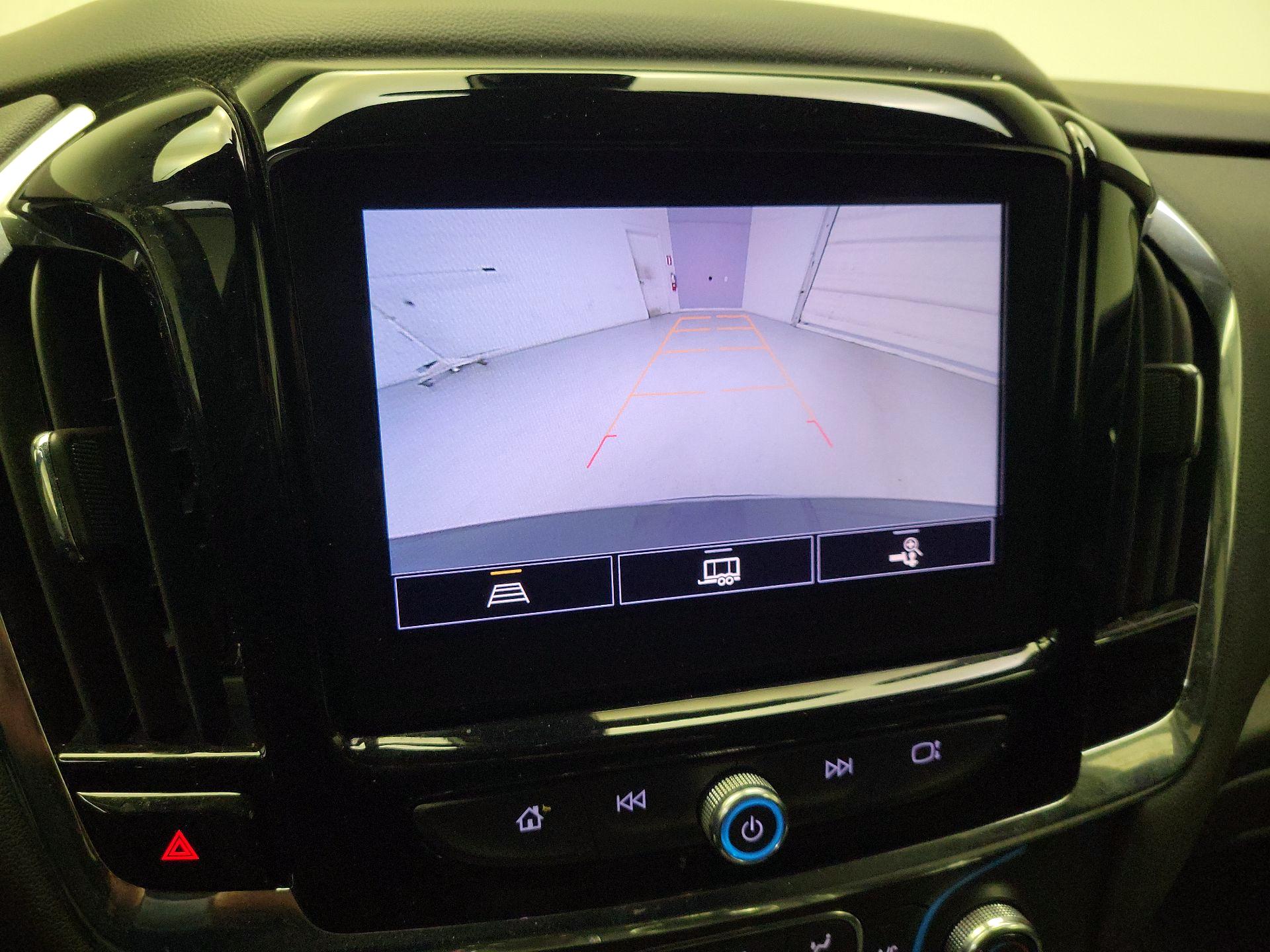 Thumbnail: 2023 Chevrolet Traverse - 14