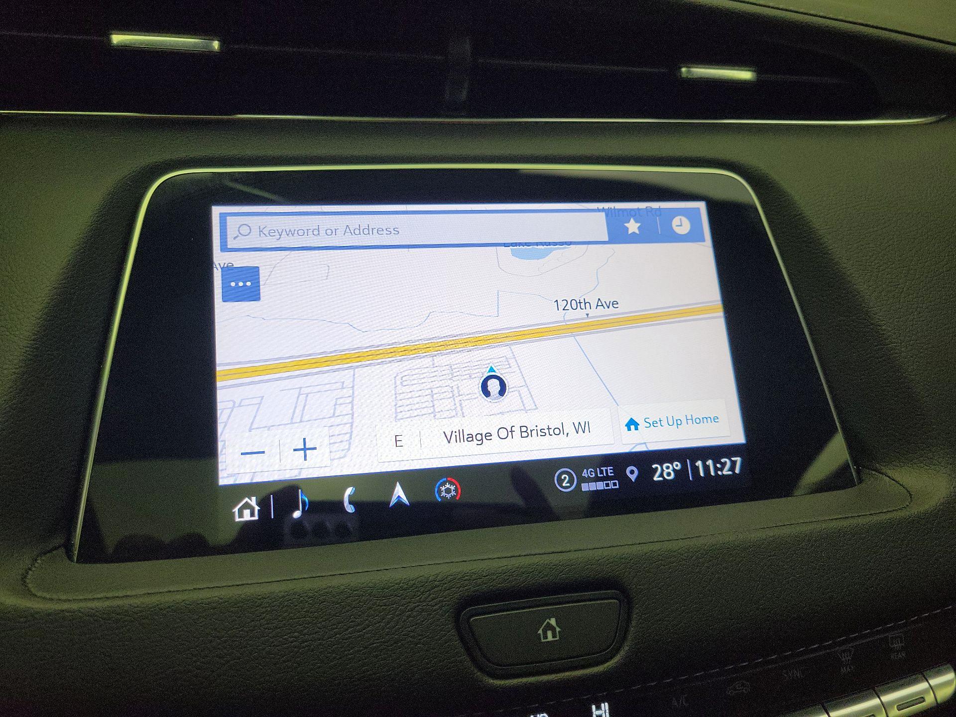 Thumbnail: 2023 Cadillac XT4 - 14