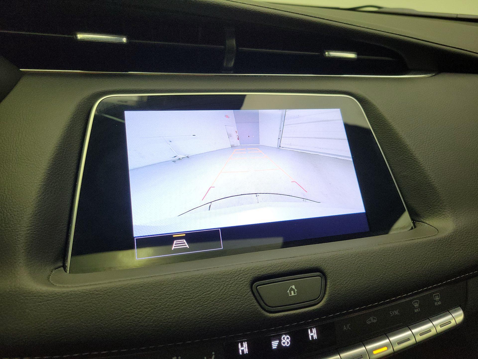 Thumbnail: 2023 Cadillac XT4 - 15