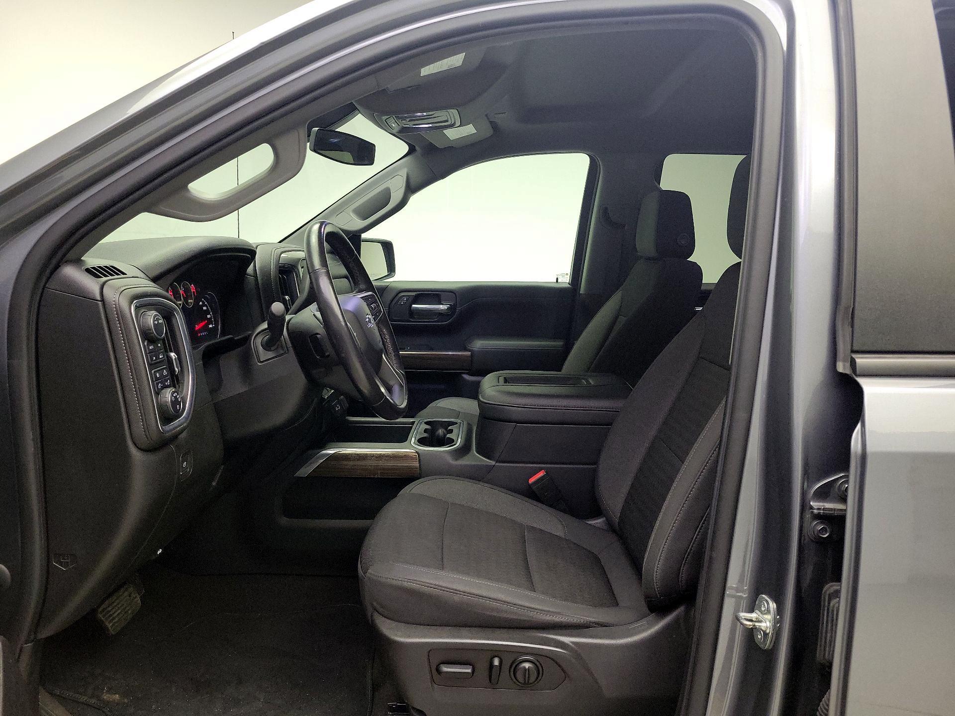 Thumbnail: 2021 Chevrolet Silverado 1500 - 11