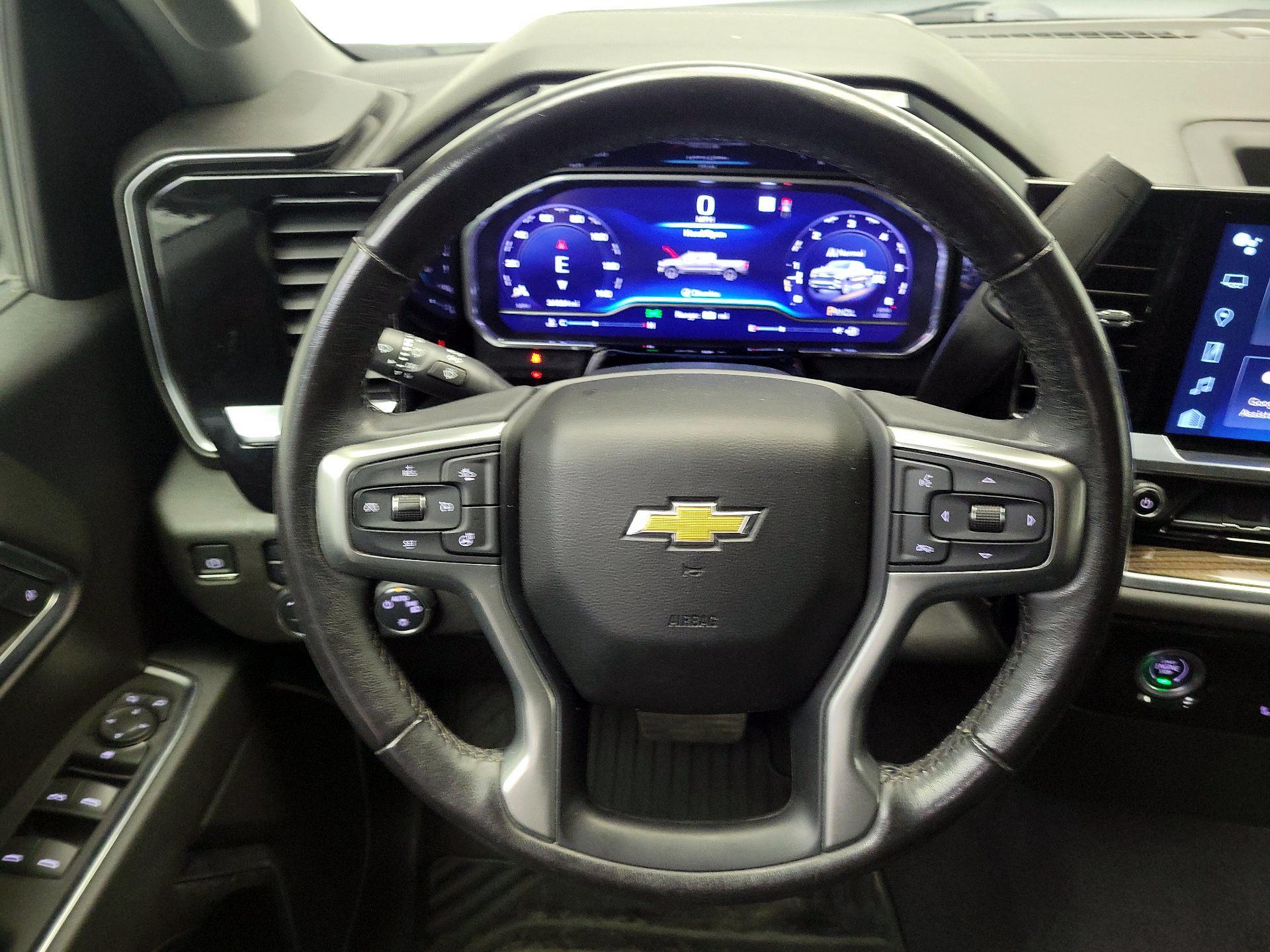 Thumbnail: 2022 Chevrolet Silverado 1500 - 10