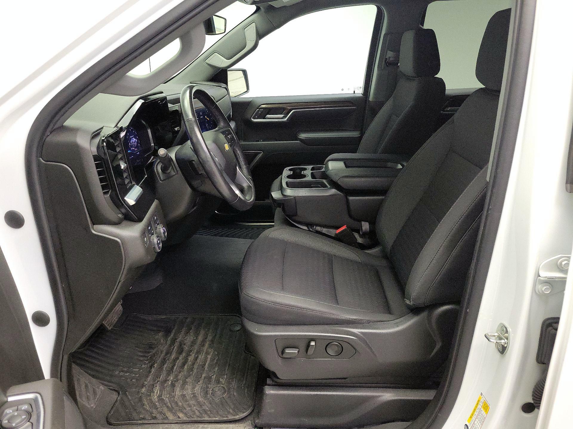 Thumbnail: 2022 Chevrolet Silverado 1500 - 11