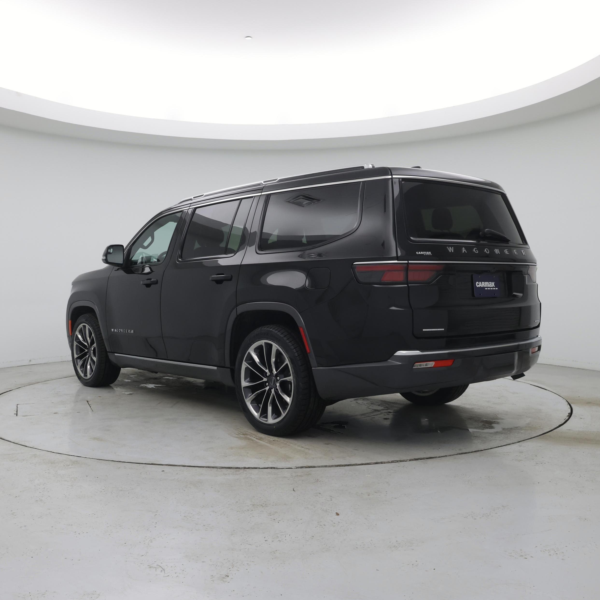 Thumbnail: 2022 Jeep Wagoneer - 2