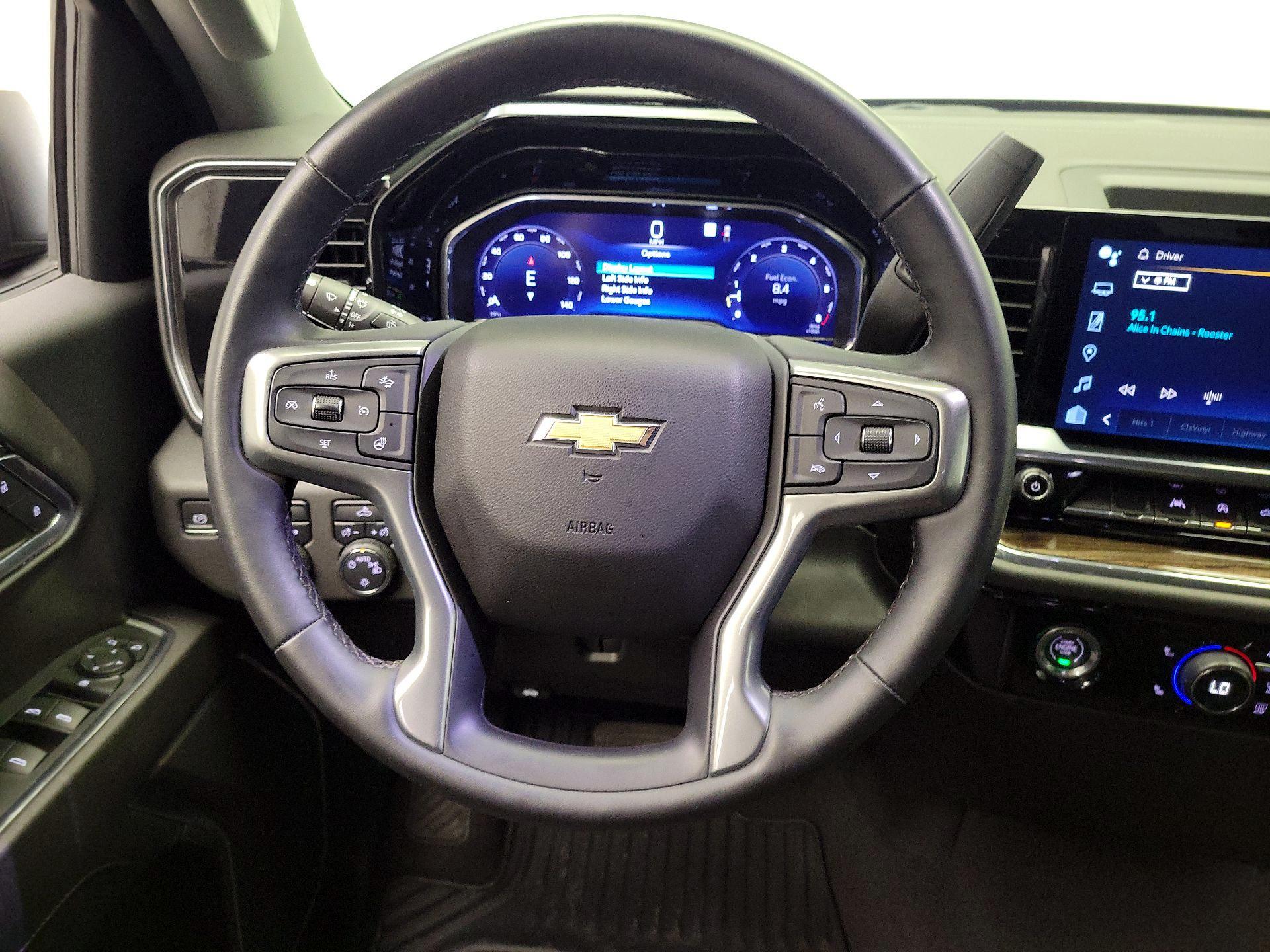 Thumbnail: 2023 Chevrolet Silverado 1500 - 10