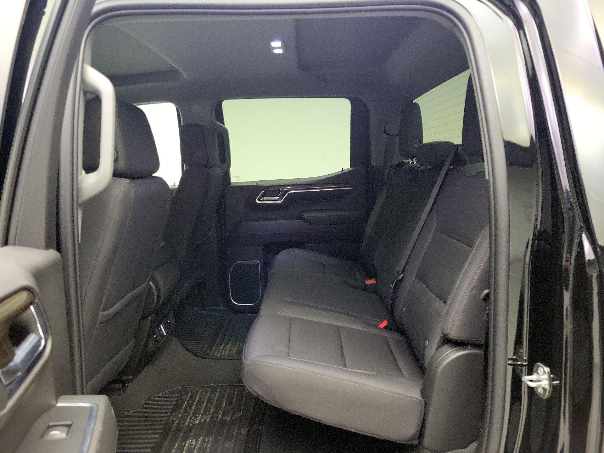 Thumbnail: 2023 Chevrolet Silverado 1500 - 19