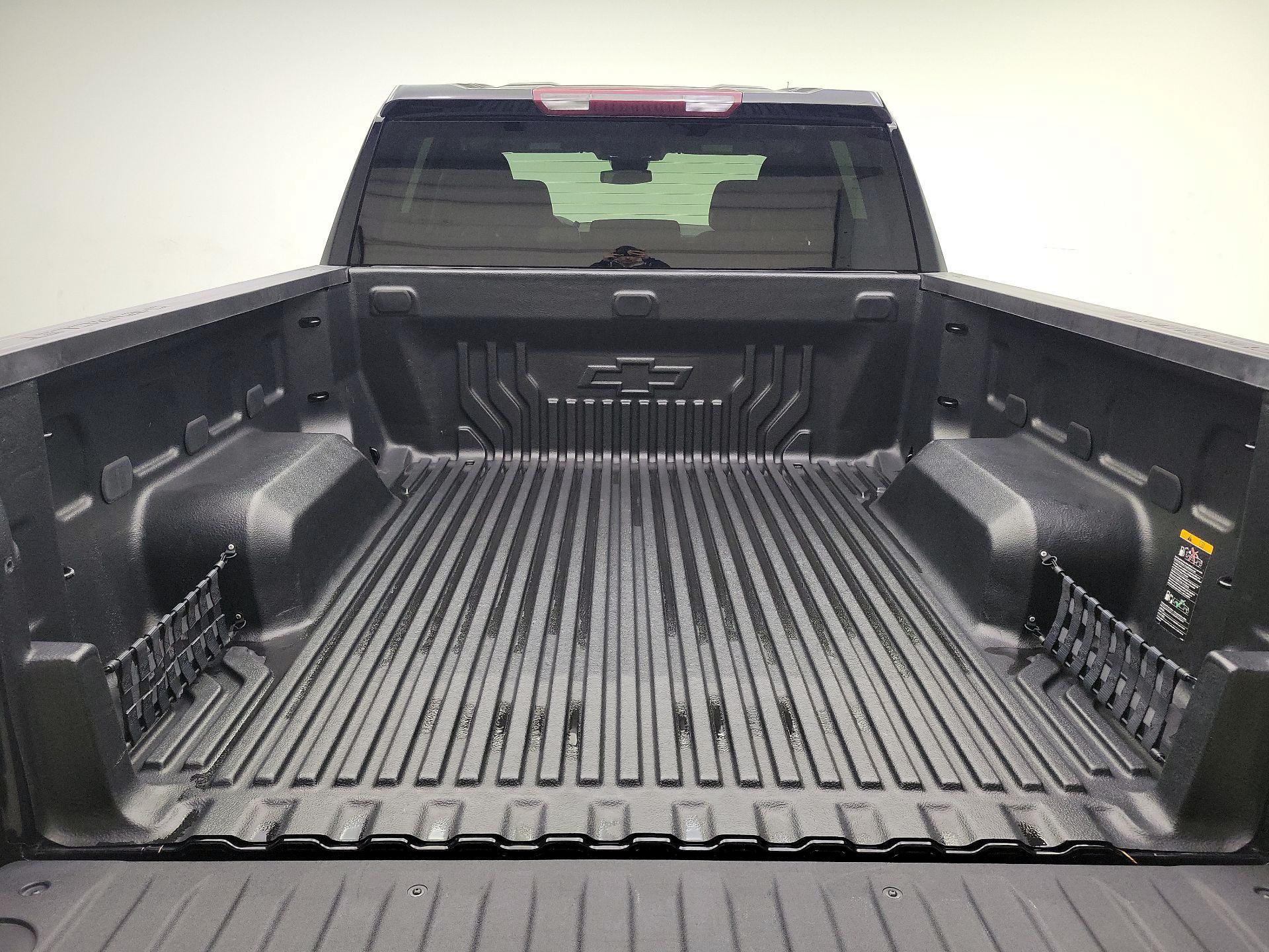 Thumbnail: 2023 Chevrolet Silverado 1500 - 20