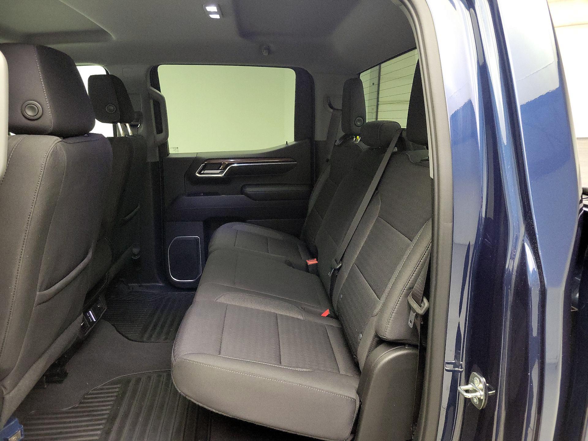 Thumbnail: 2022 Chevrolet Silverado 1500 - 20