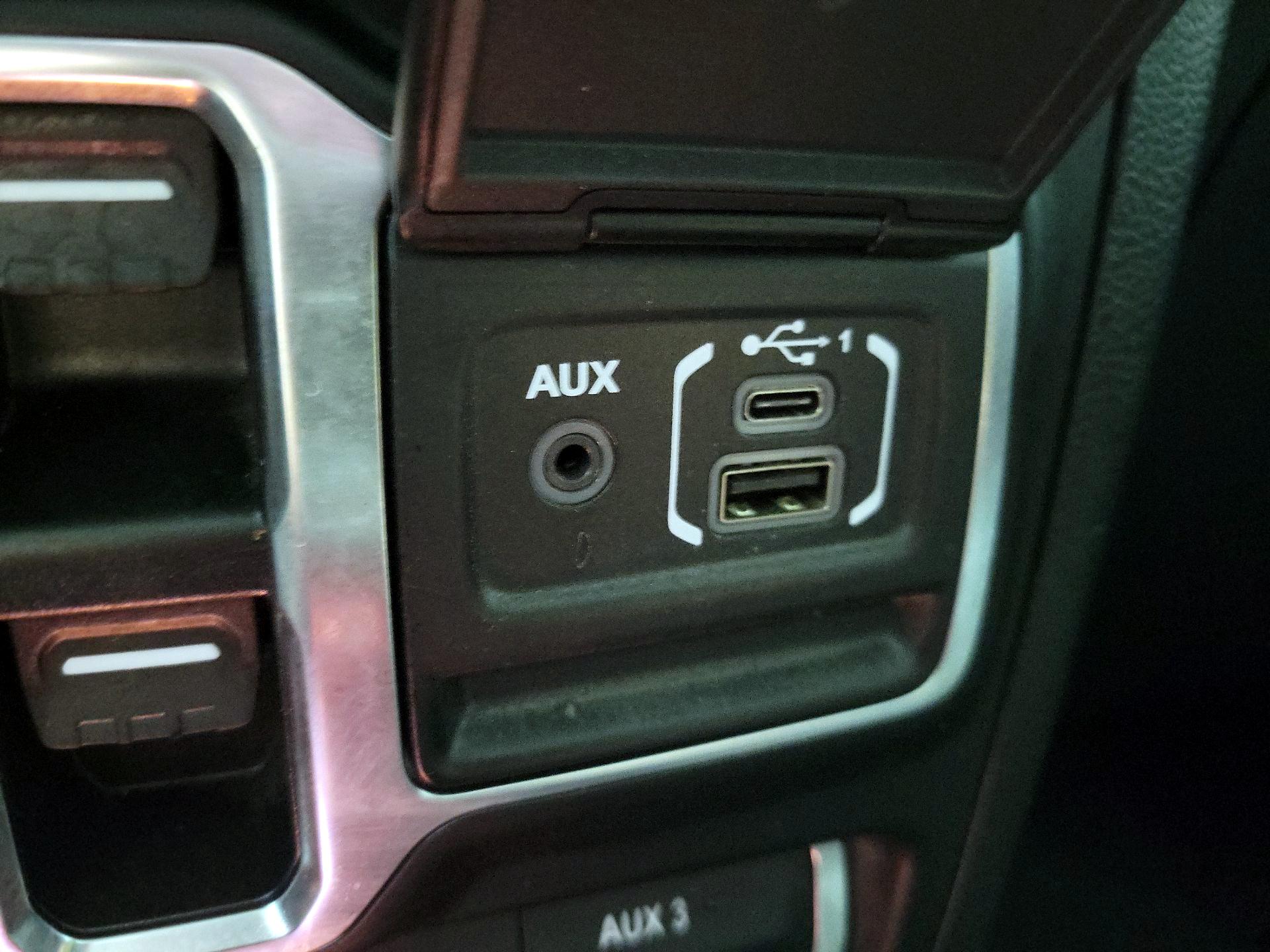 Thumbnail: 2021 Jeep Wrangler - 19