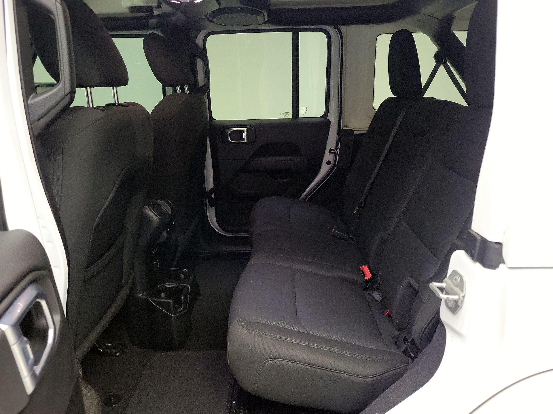 Thumbnail: 2021 Jeep Wrangler - 20