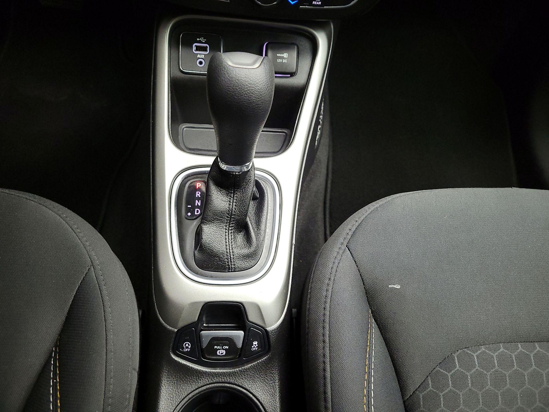 Thumbnail: 2018 Jeep Compass - 16