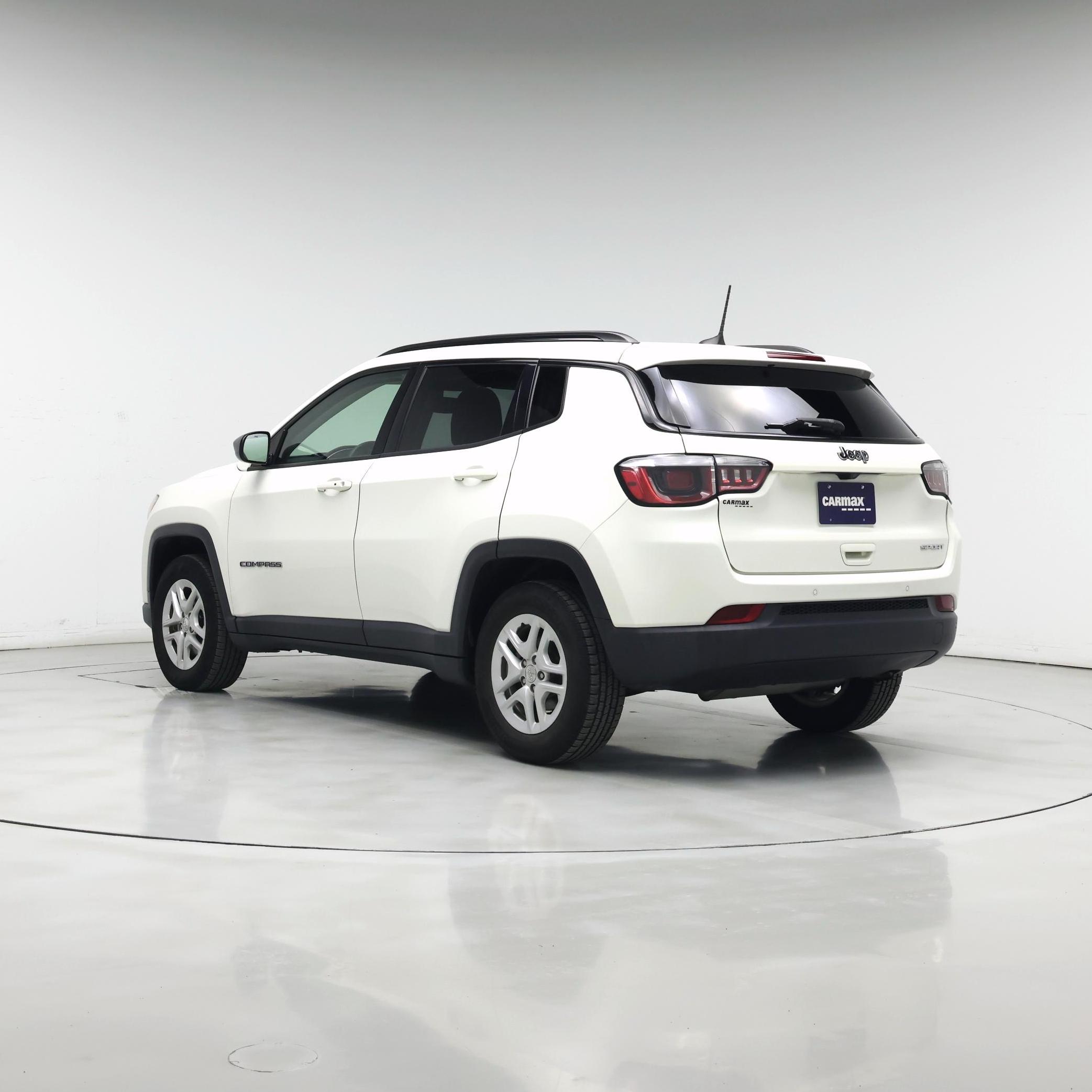 Thumbnail: 2018 Jeep Compass - 2