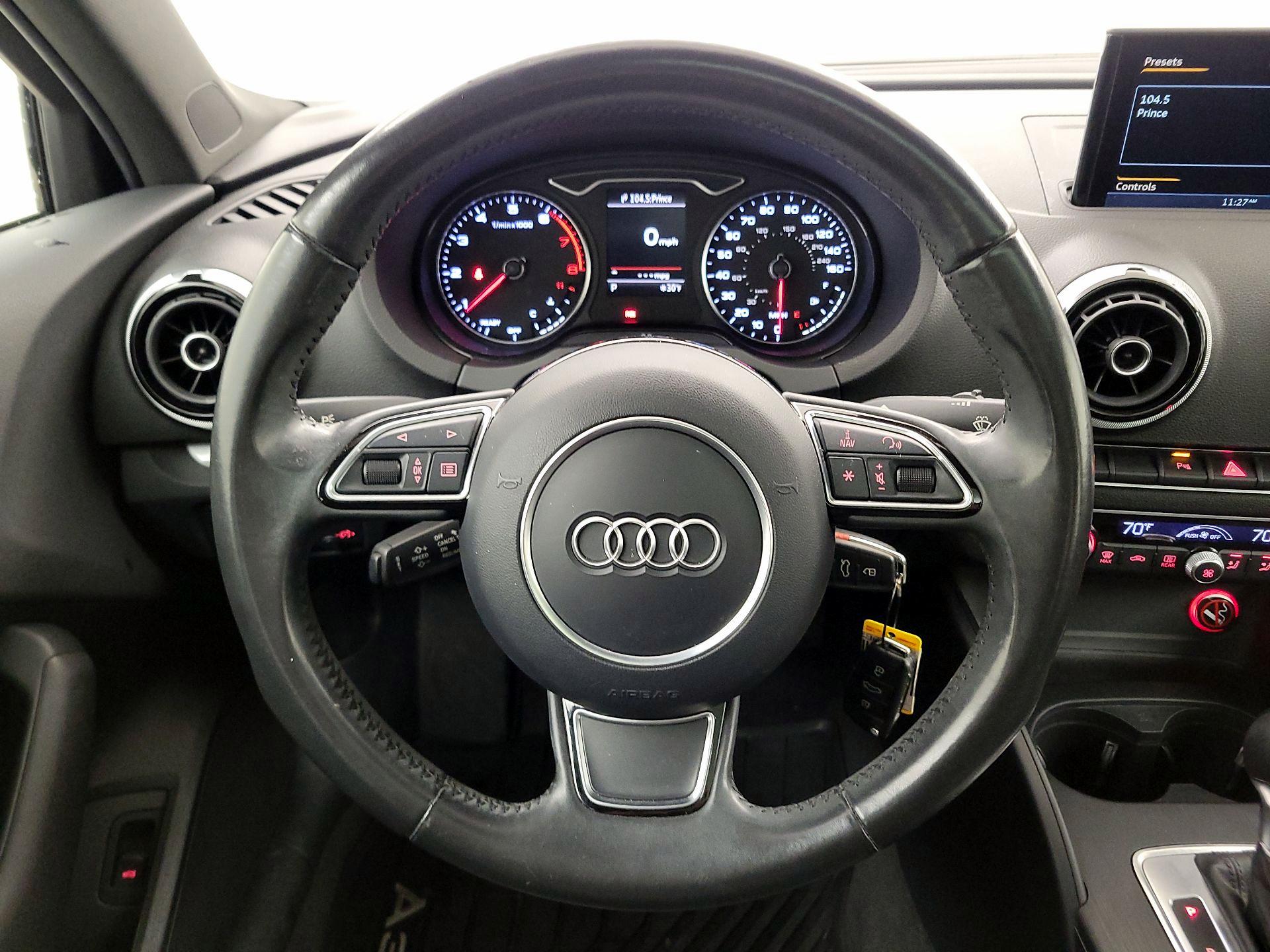 Thumbnail: 2016 Audi A3 - 10