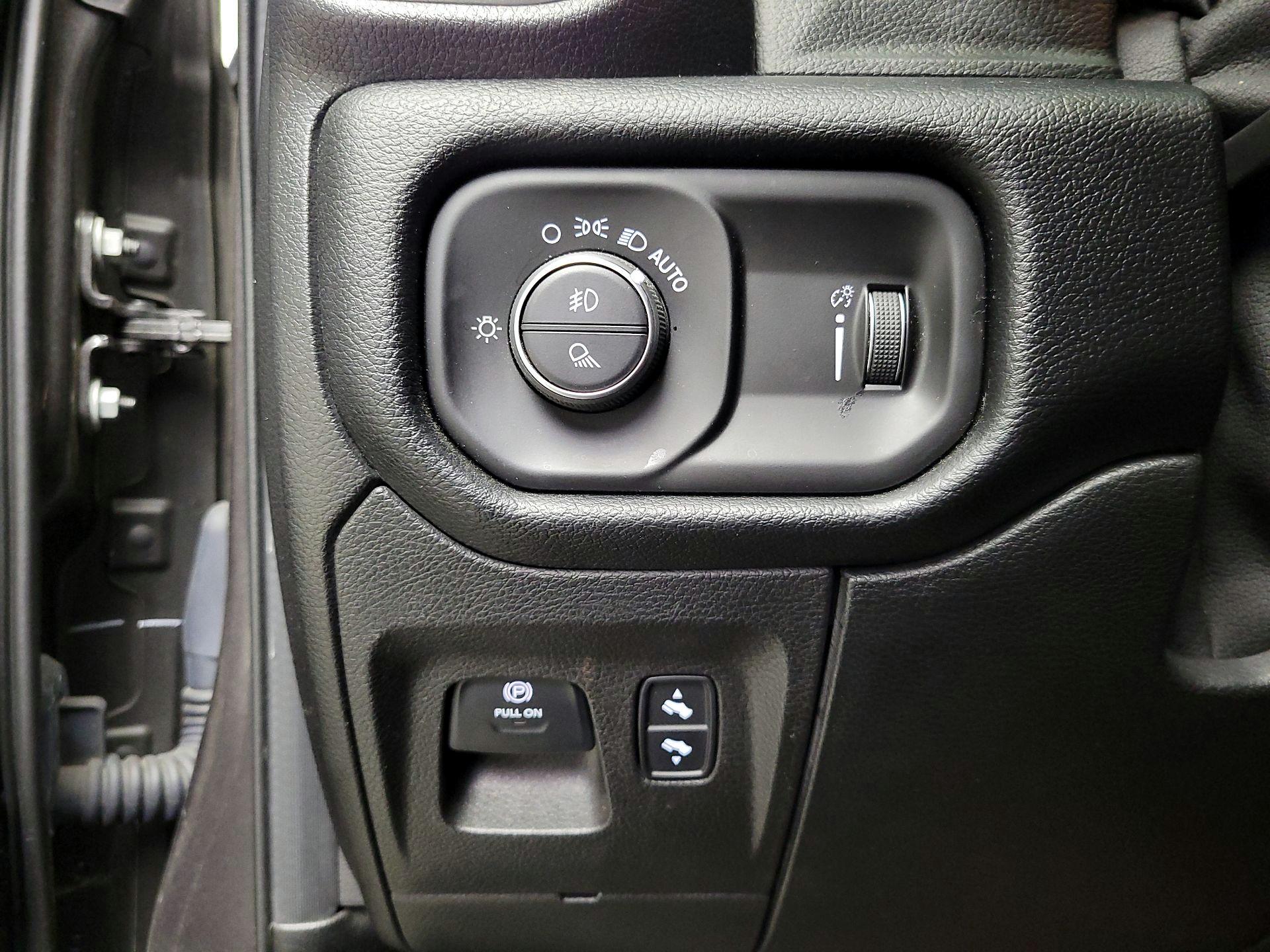 Thumbnail: 2020 RAM 1500 - 13