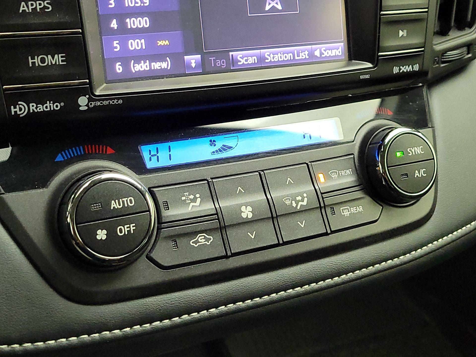 Thumbnail: 2018 Toyota RAV4 - 16