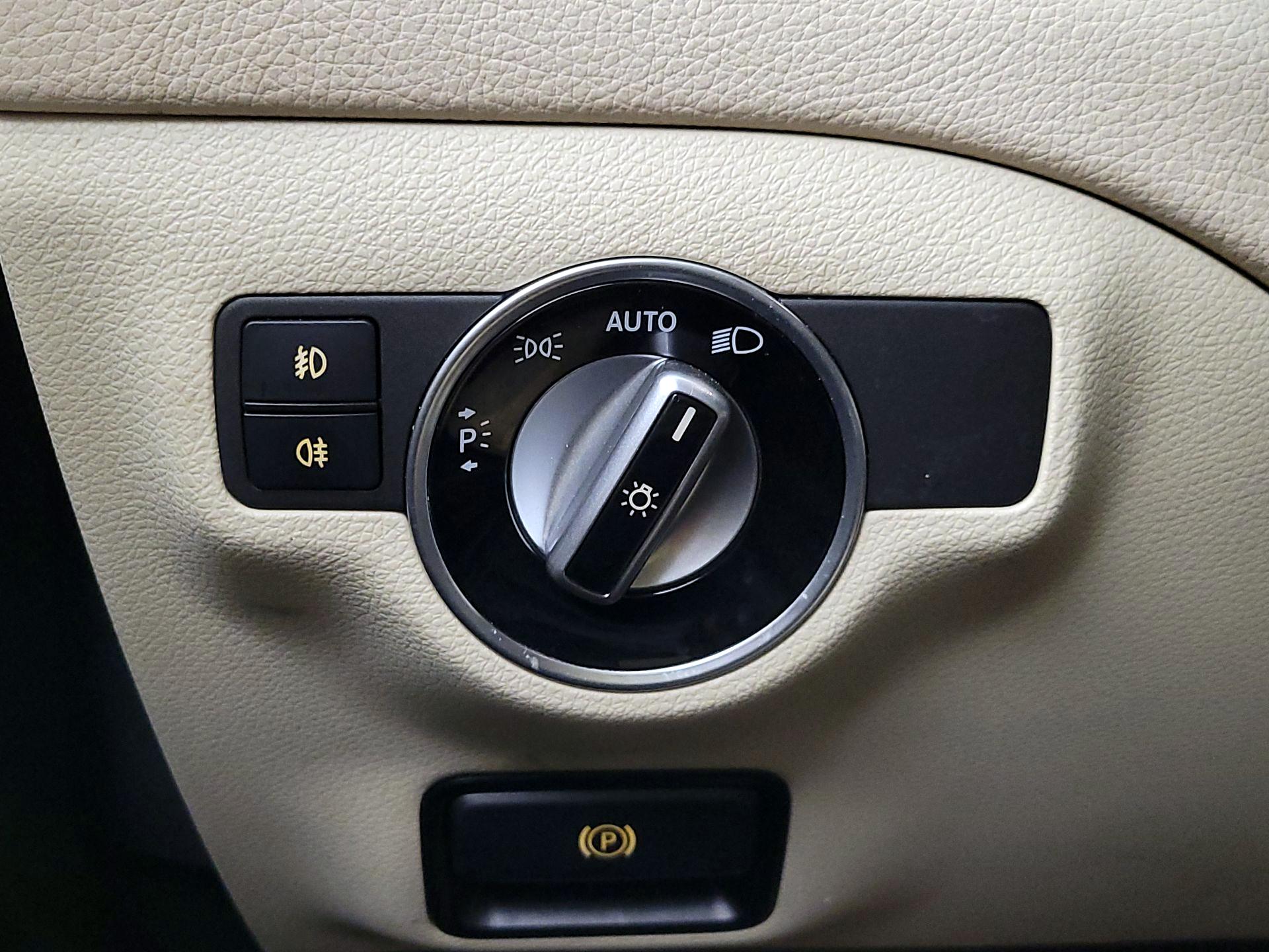 Thumbnail: 2019 Mercedes-Benz GLA - 13