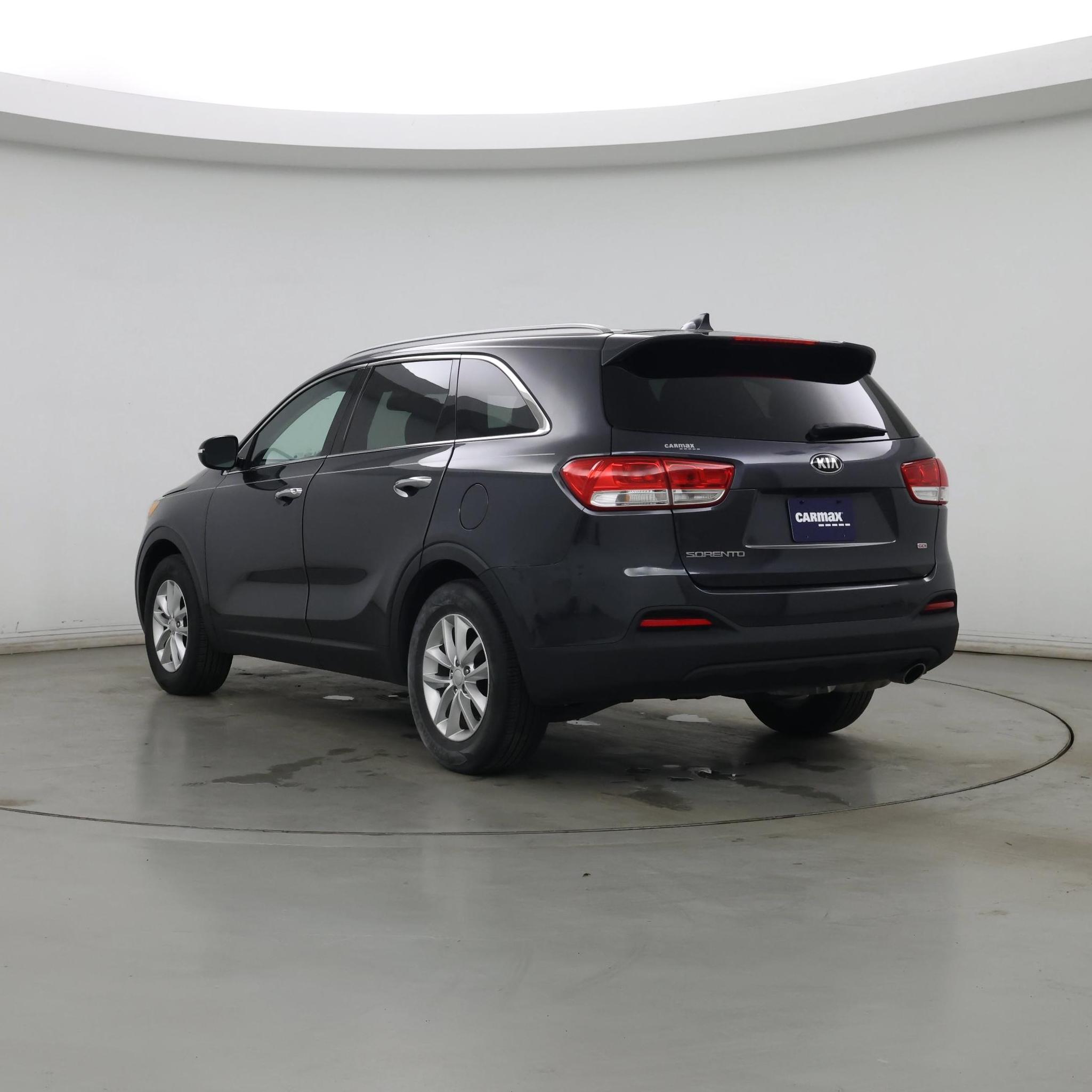 Thumbnail: 2018 Kia Sorento - 2