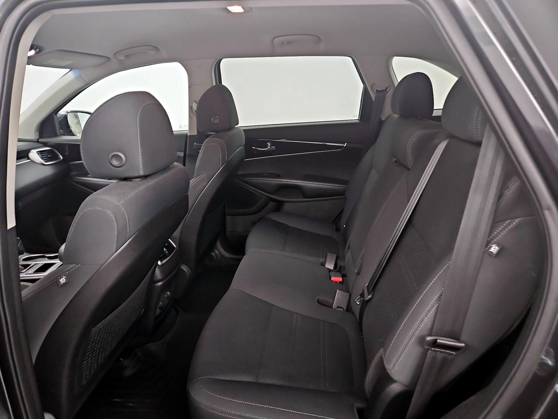 Thumbnail: 2018 Kia Sorento - 19