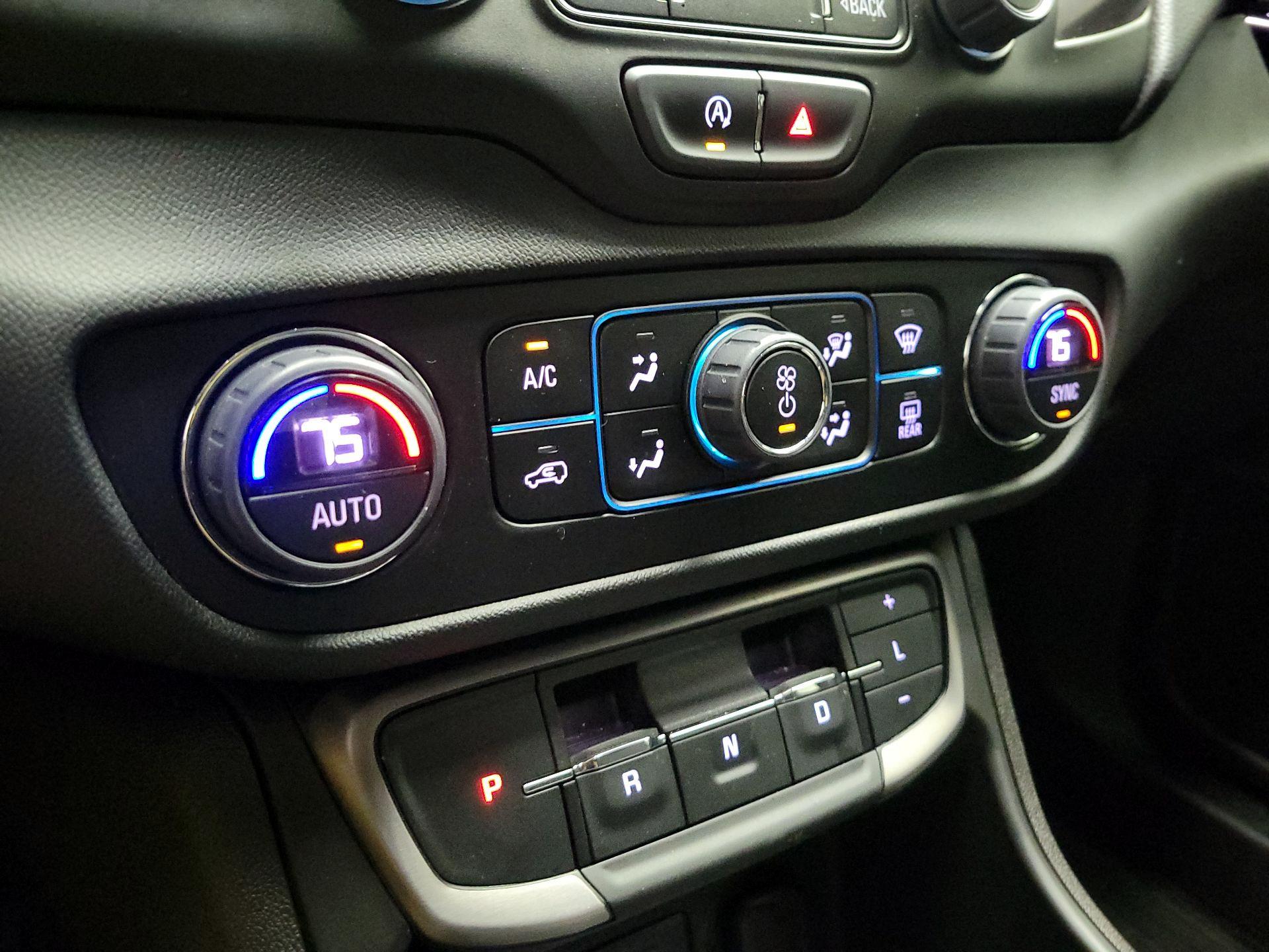 Thumbnail: 2024 GMC Terrain - 15