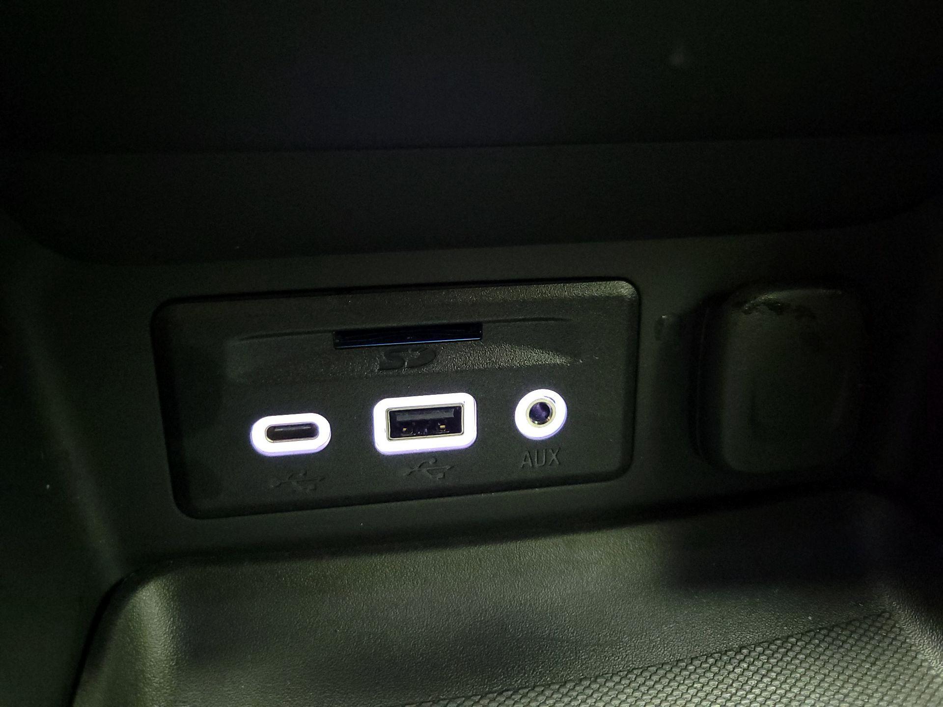 Thumbnail: 2024 GMC Terrain - 17