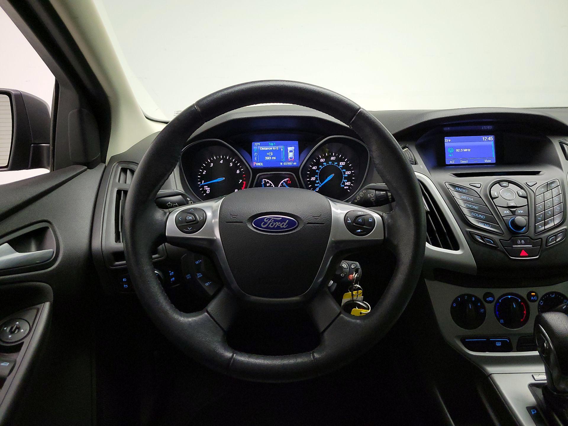 Thumbnail: 2014 Ford Focus - 10
