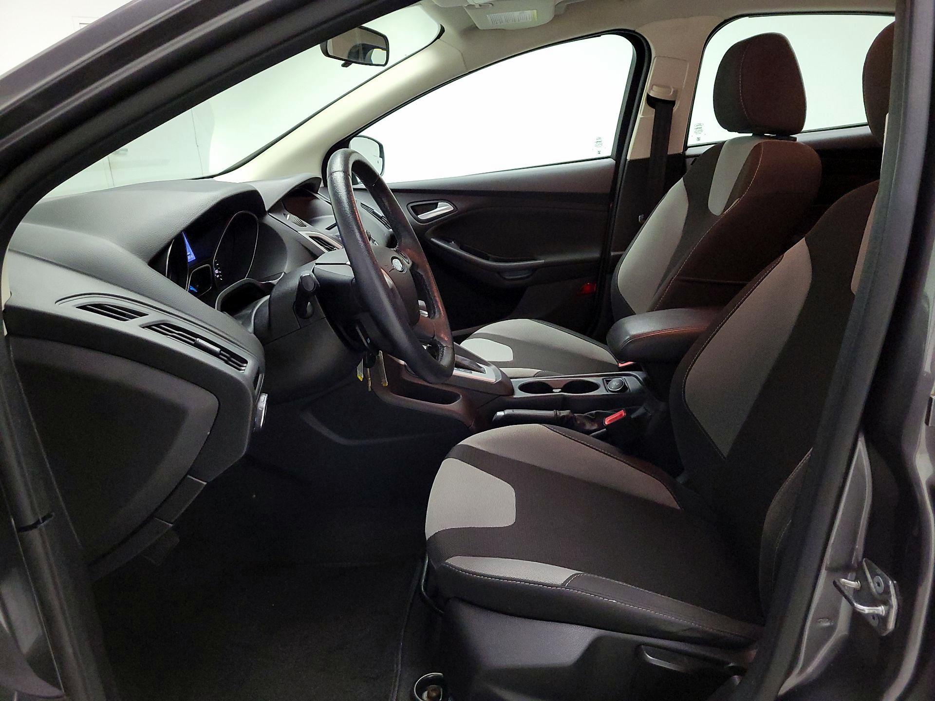 Thumbnail: 2014 Ford Focus - 11