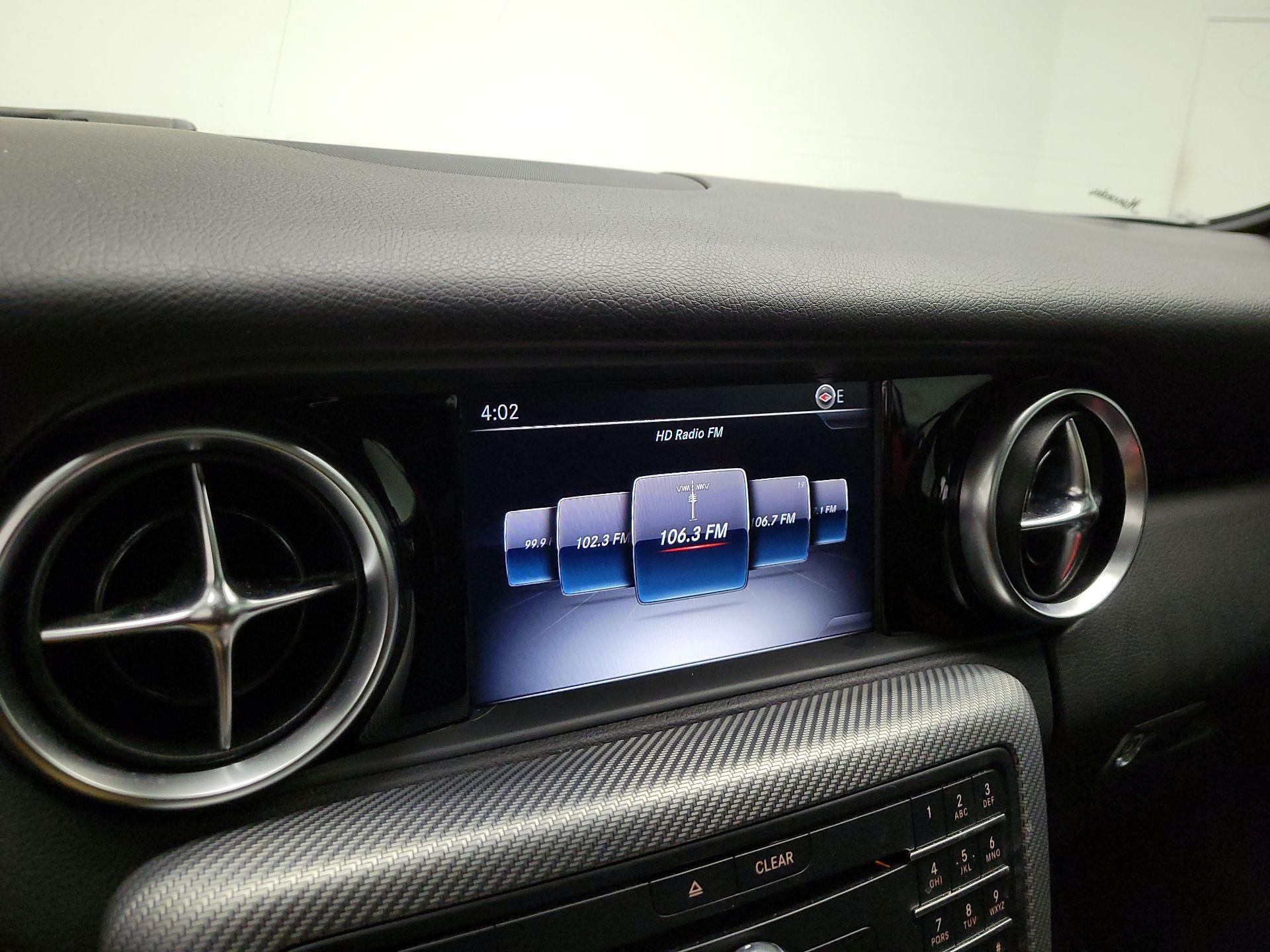 Thumbnail: 2020 Mercedes-Benz SLC - 15