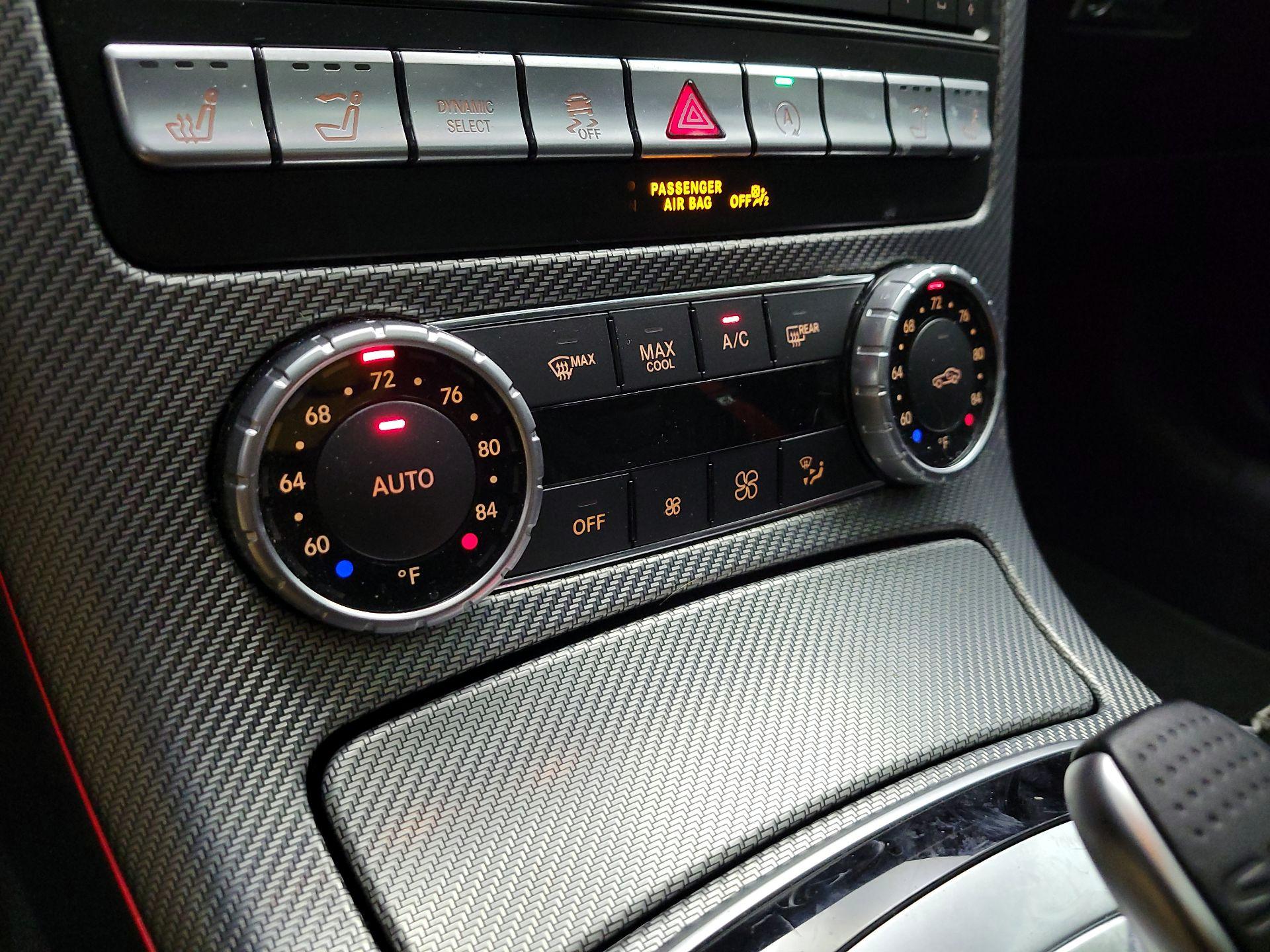 Thumbnail: 2020 Mercedes-Benz SLC - 16