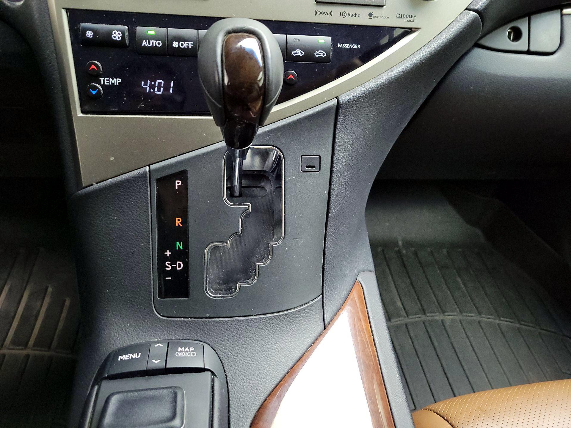 Thumbnail: 2015 Lexus RX - 17