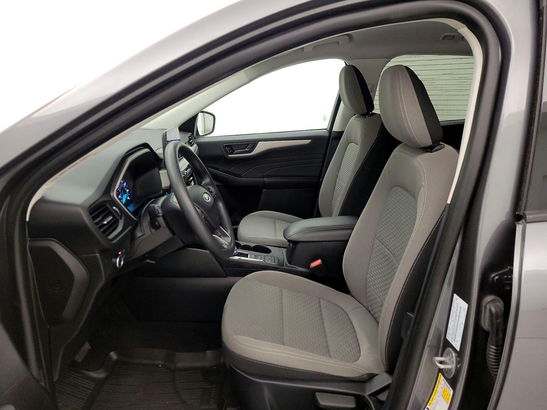 Thumbnail: 2022 Ford Escape - 11