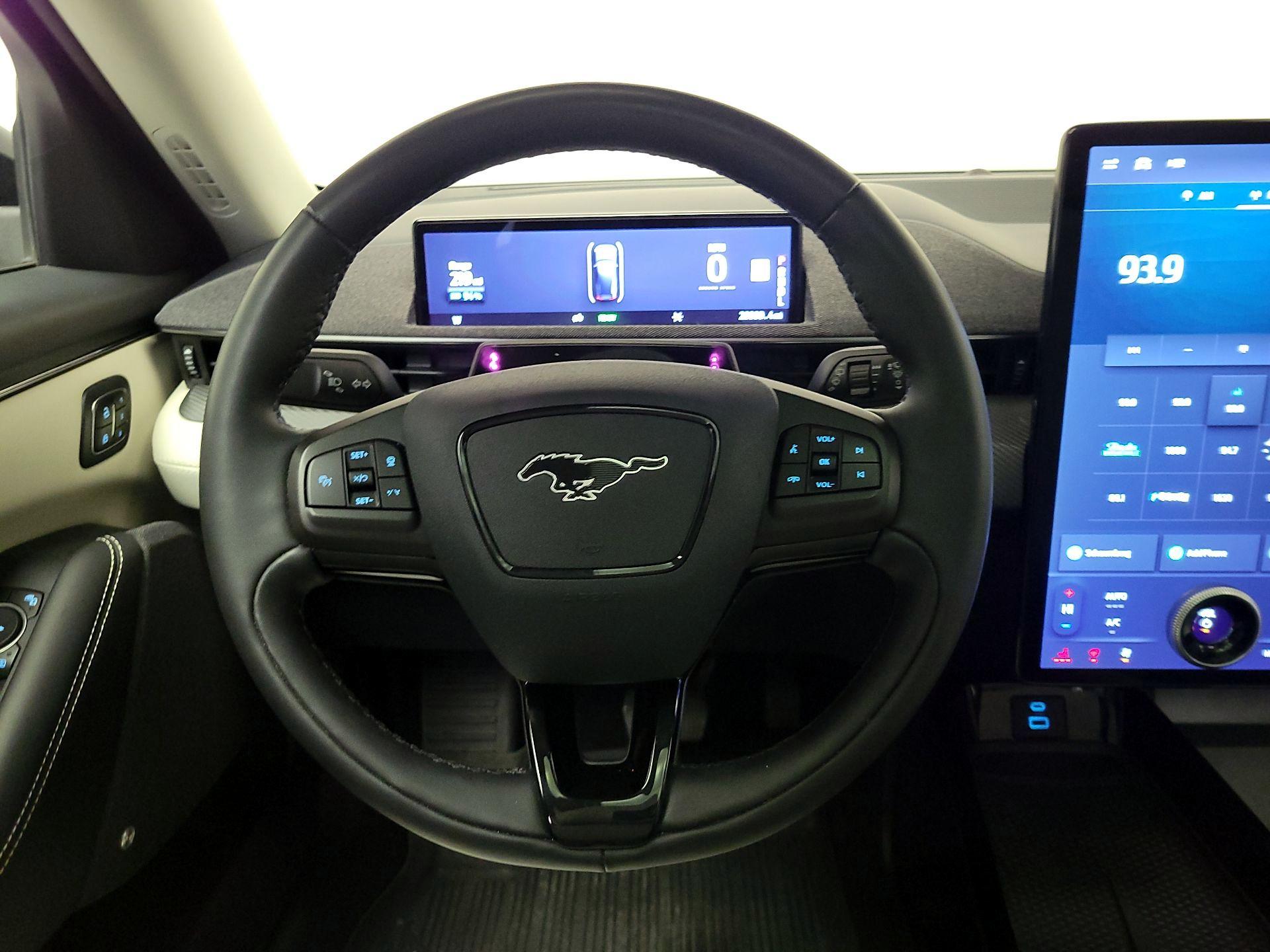 Thumbnail: 2022 Ford Mustang Mach-E - 10