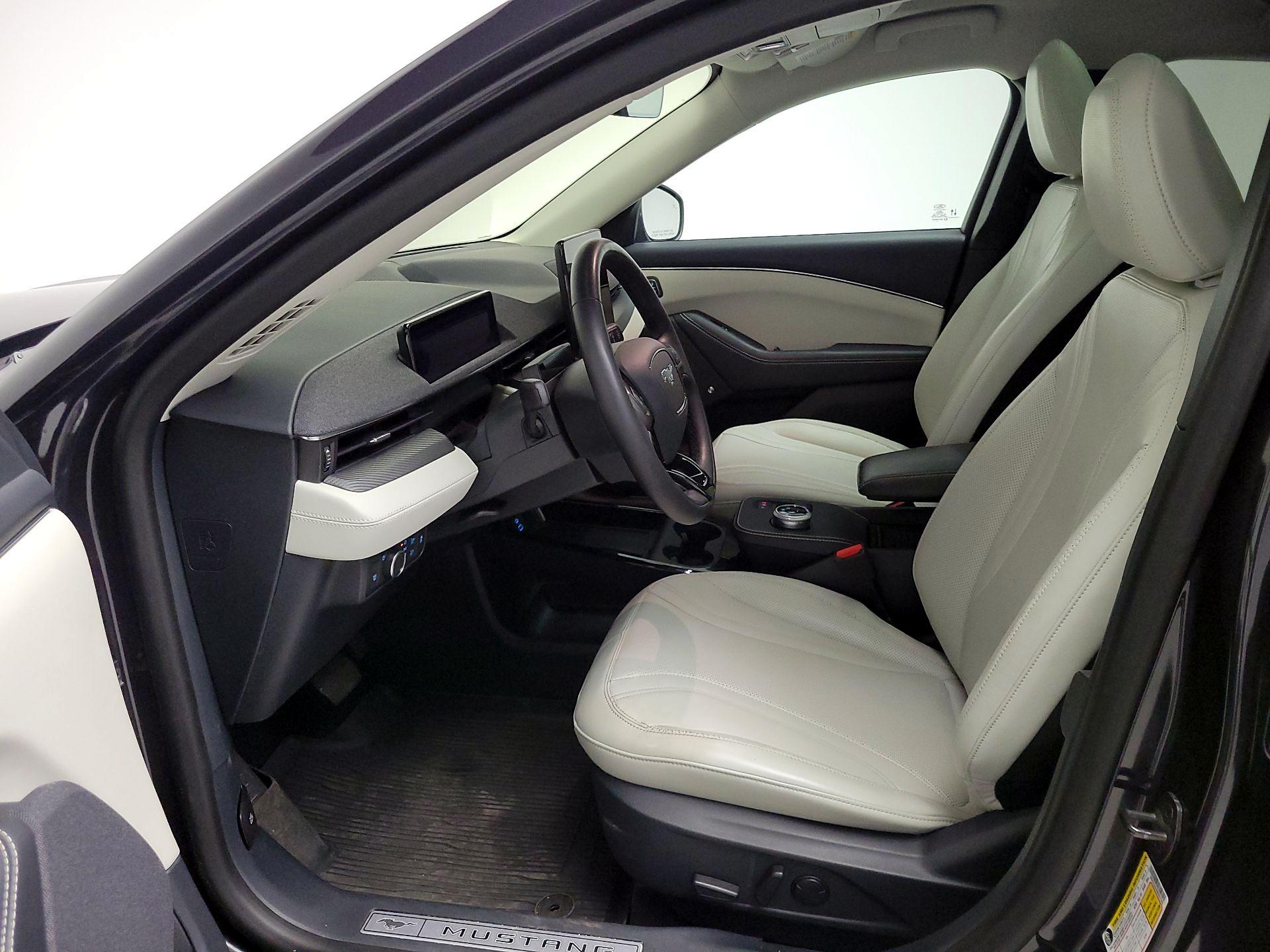 Thumbnail: 2022 Ford Mustang Mach-E - 11