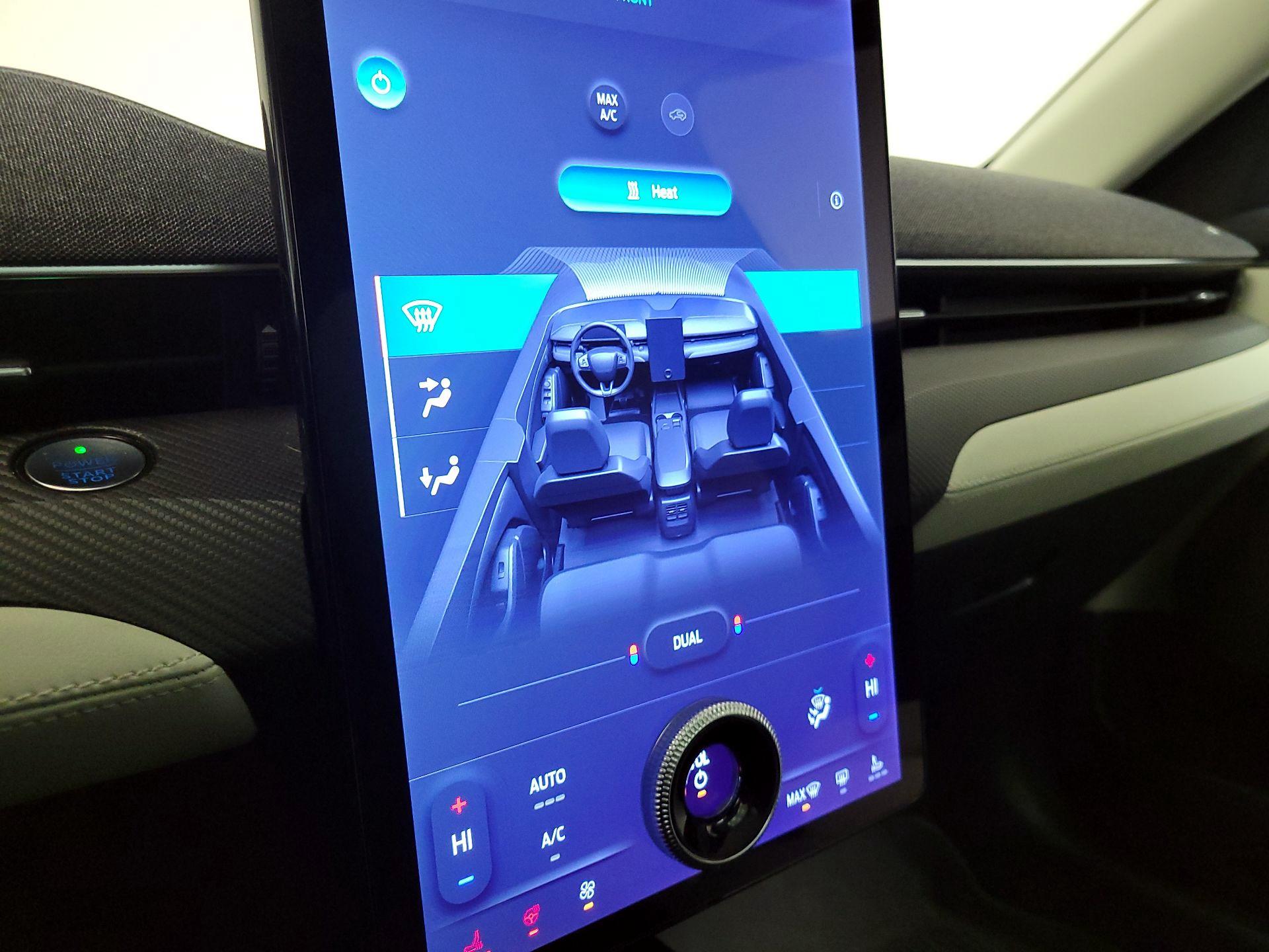 Thumbnail: 2022 Ford Mustang Mach-E - 17