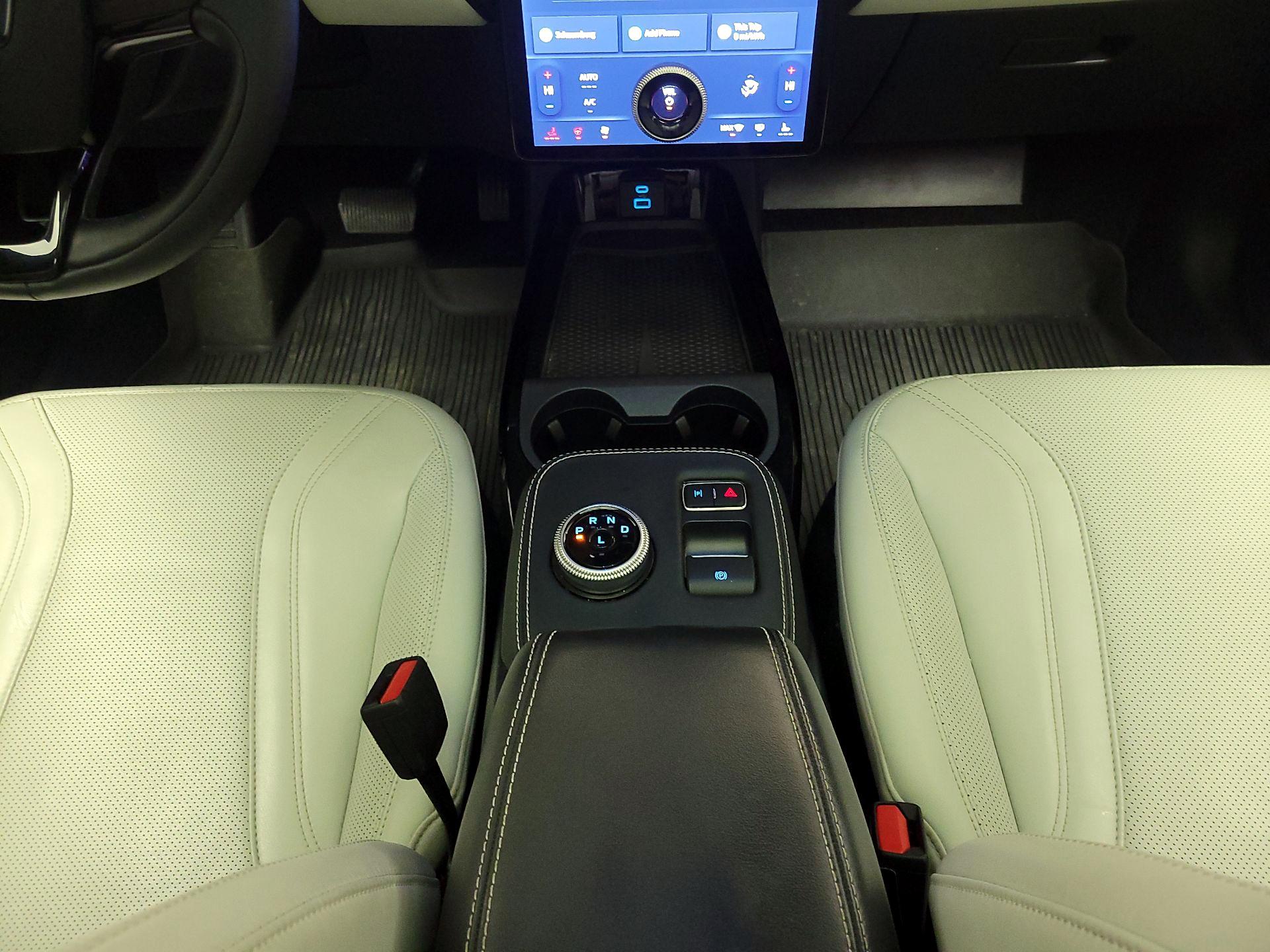 Thumbnail: 2022 Ford Mustang Mach-E - 18