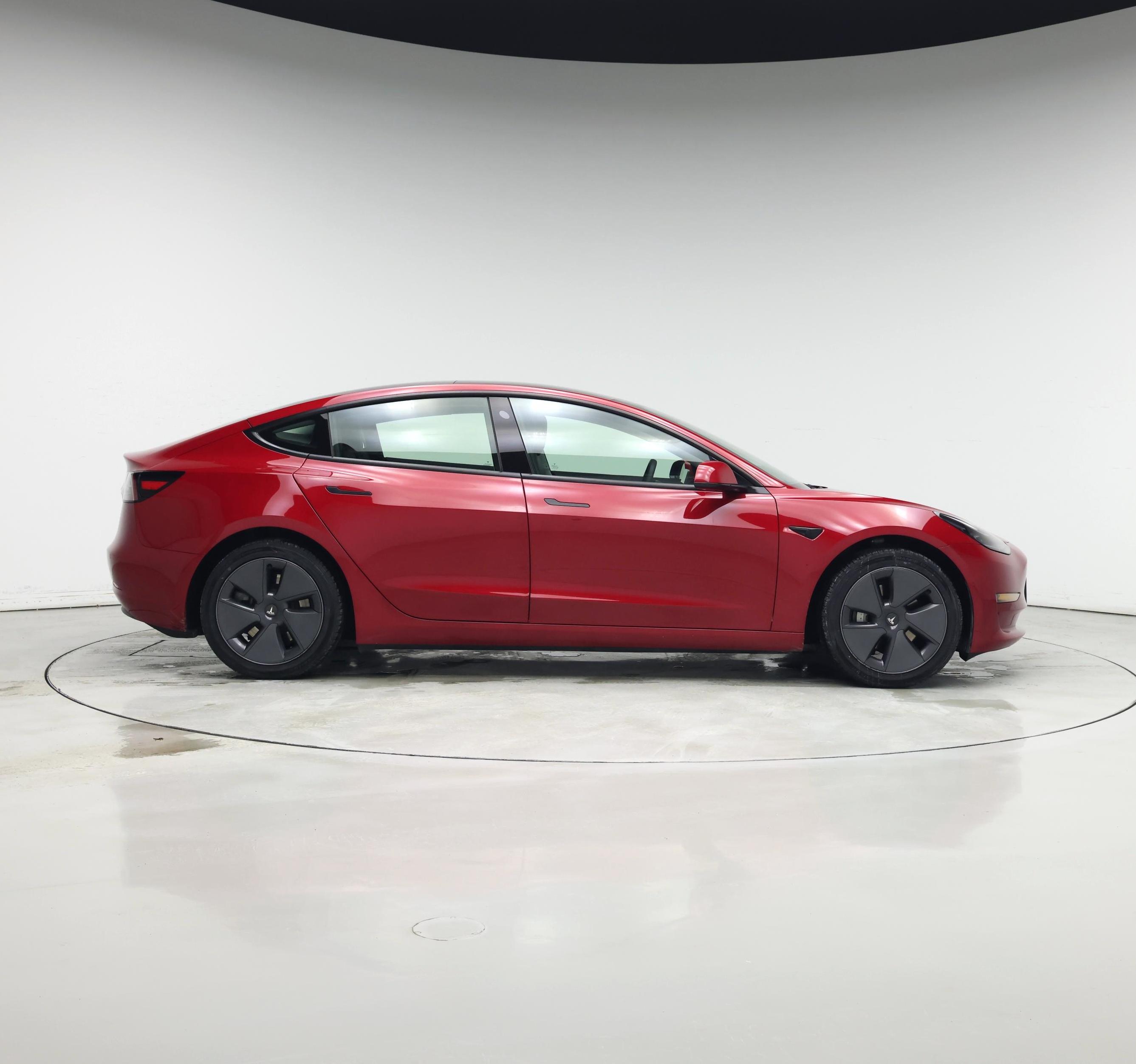 Thumbnail: 2022 Tesla Model 3 - 7