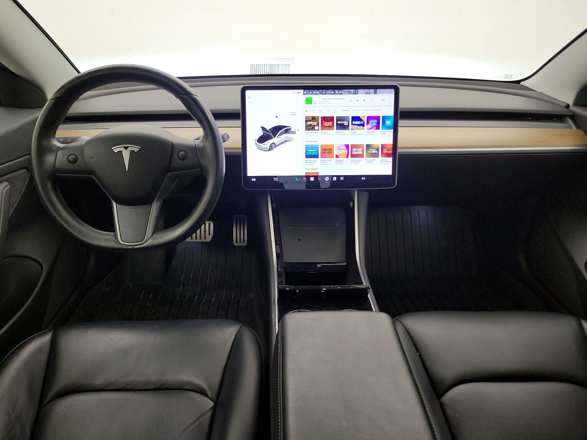 Thumbnail: 2019 Tesla Model 3 - 9